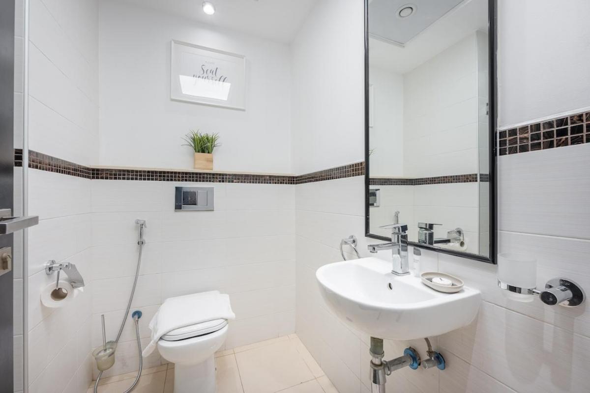 Apartment Opulent 3br With Modern Touches In Jbr Dubai
