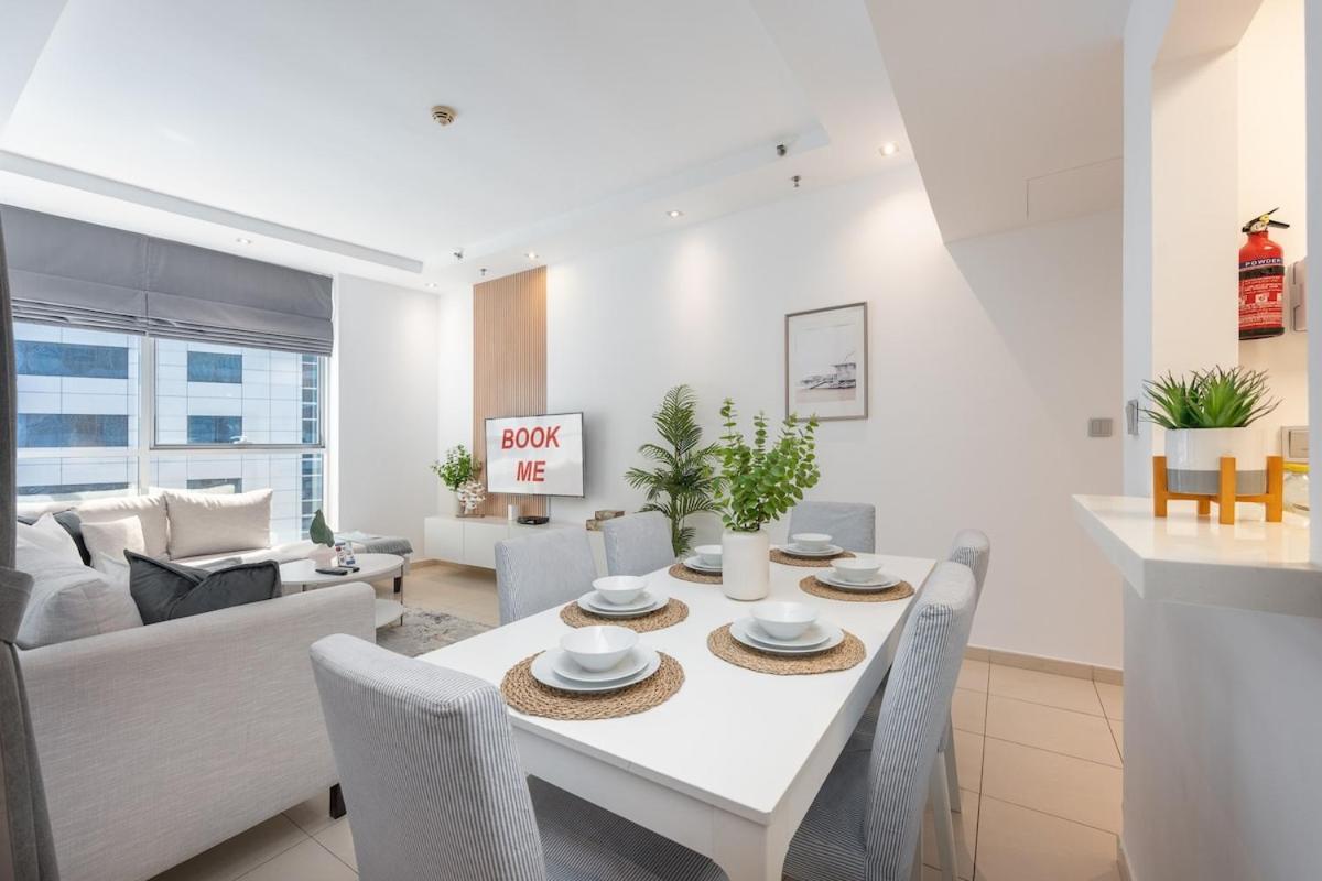 Apartment Opulent 3br With Modern Touches In Jbr