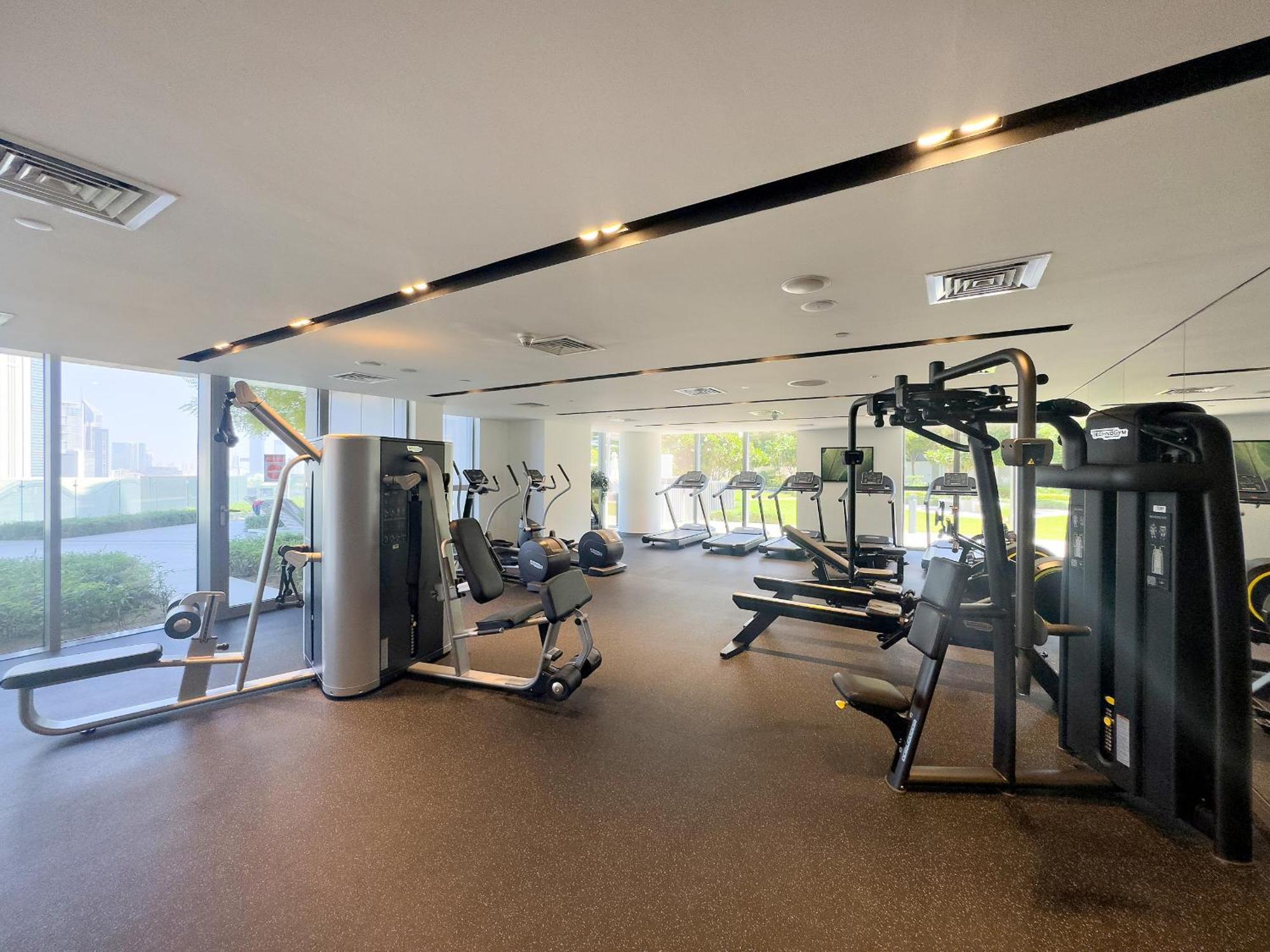 Apartment Vayk - Luxurious 2 Bedroom In Downtown *
