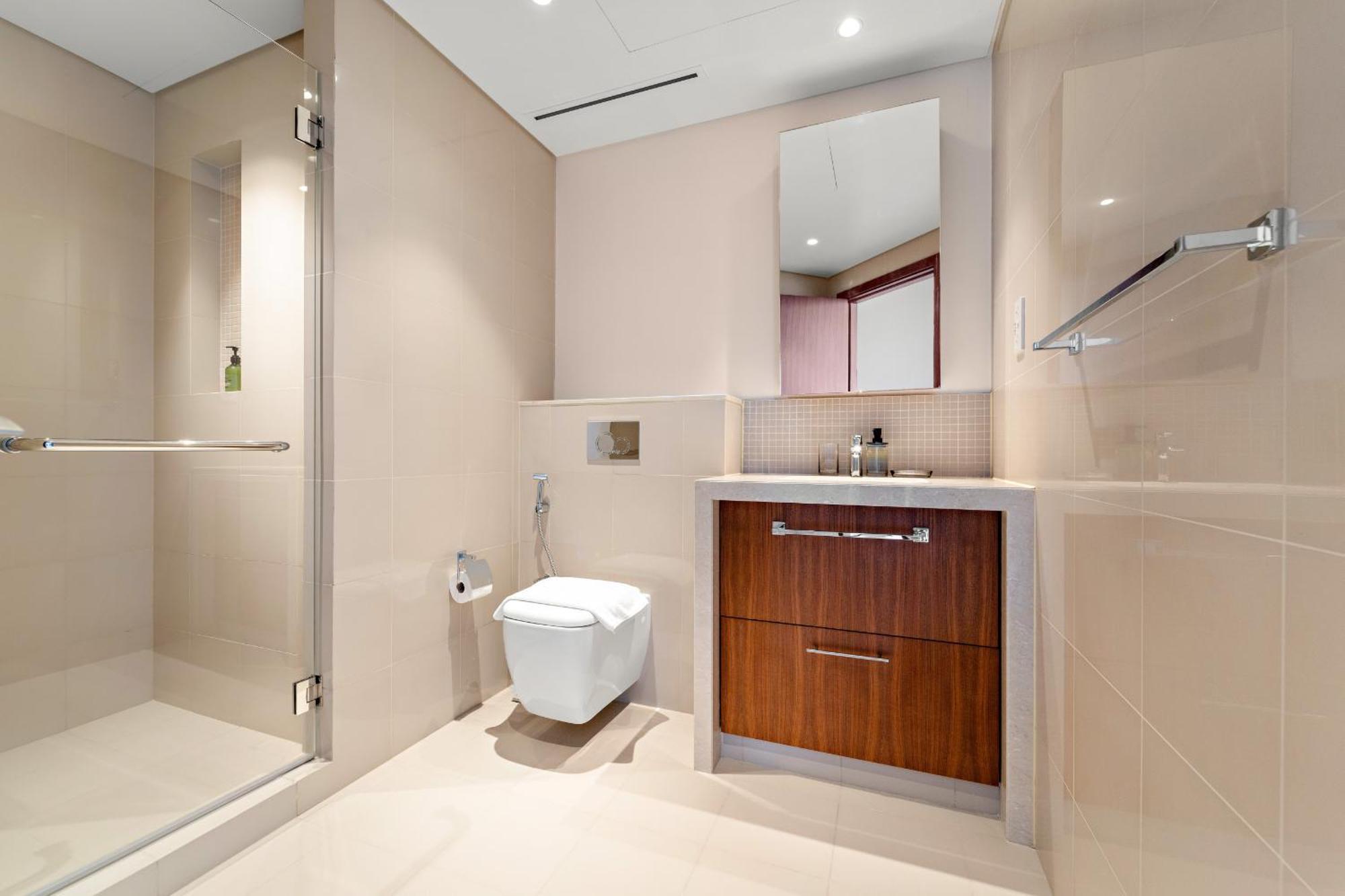 Vayk - Luxurious 2 Bedroom In Downtown *