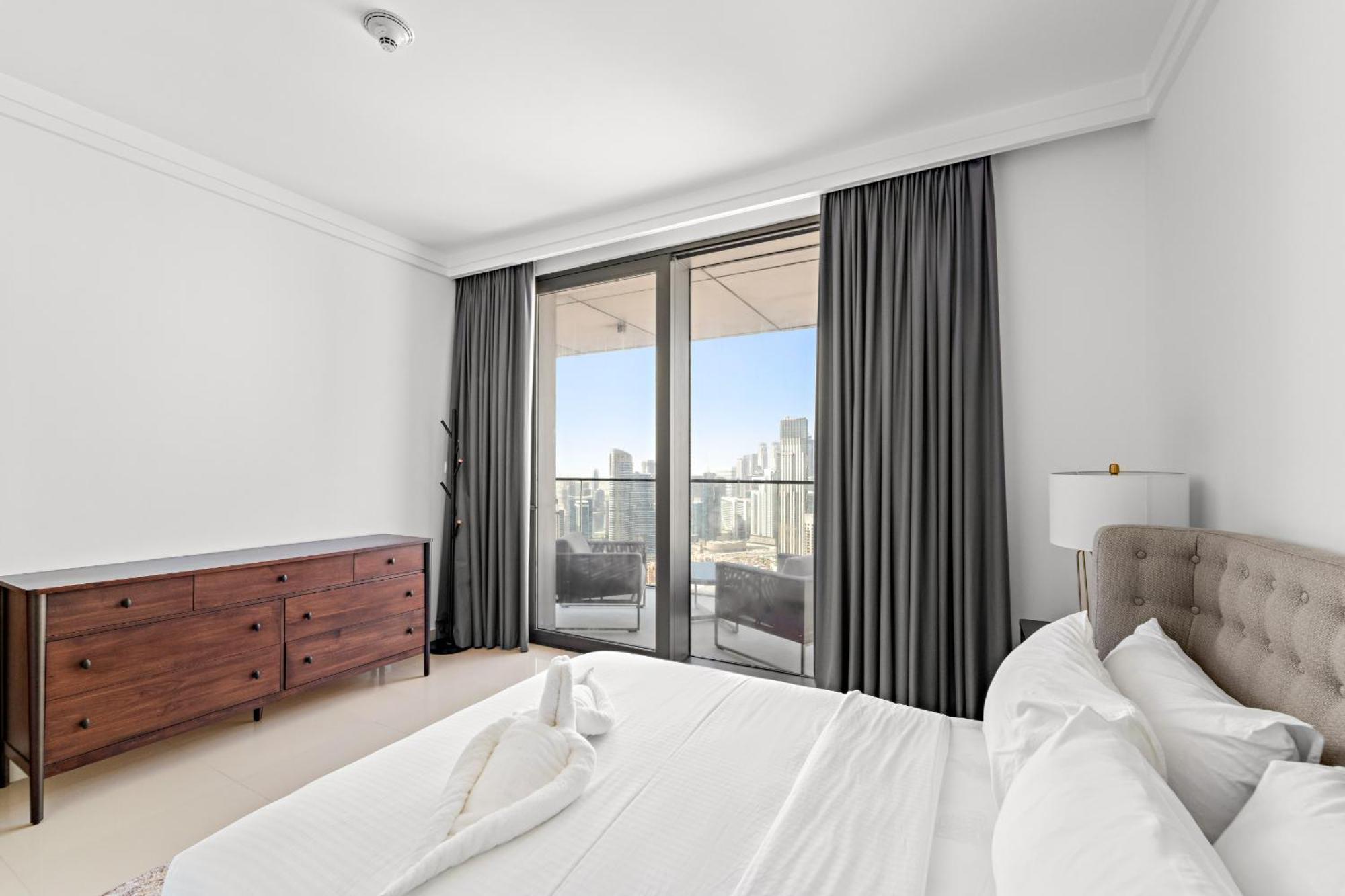 Vayk - Luxurious 2 Bedroom In Downtown