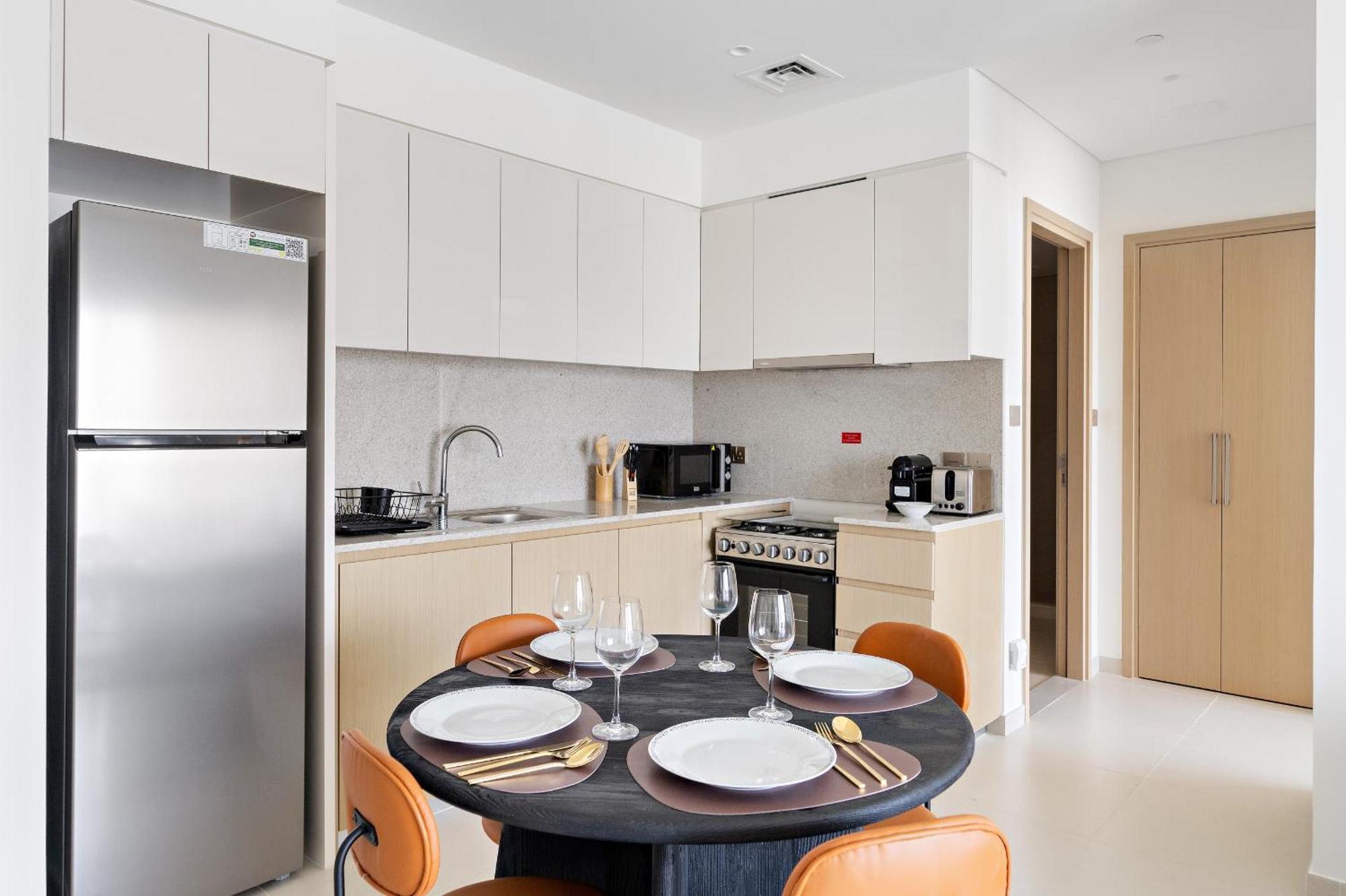 Apartment Vayk - Elegant 1 Bd In Prime Downtown Location Dubai