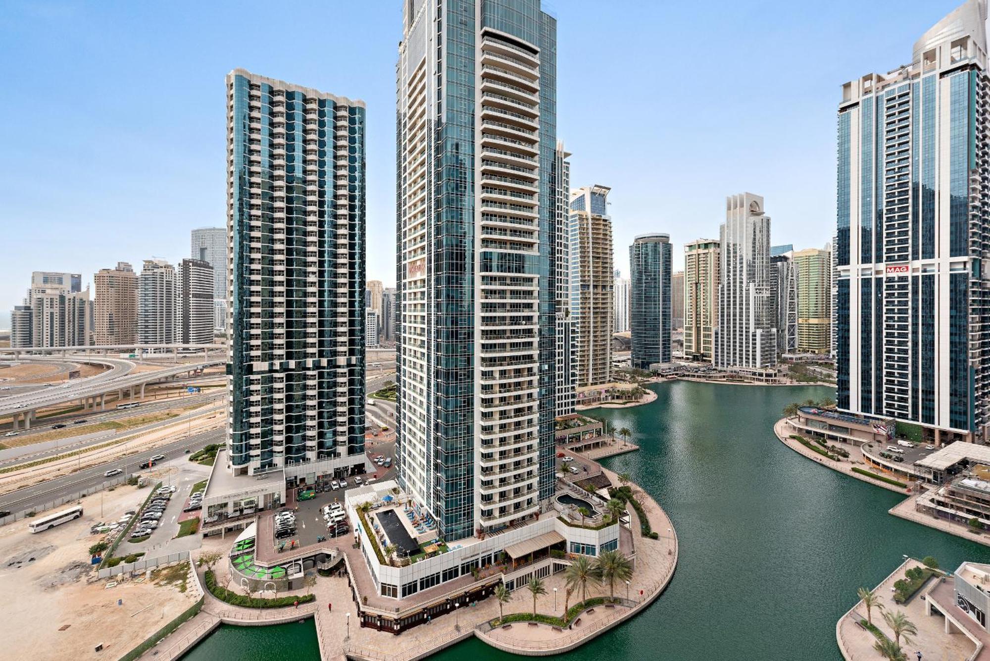 Vayk - Warm And Welcoming 2 Bd In Jlt Dubai