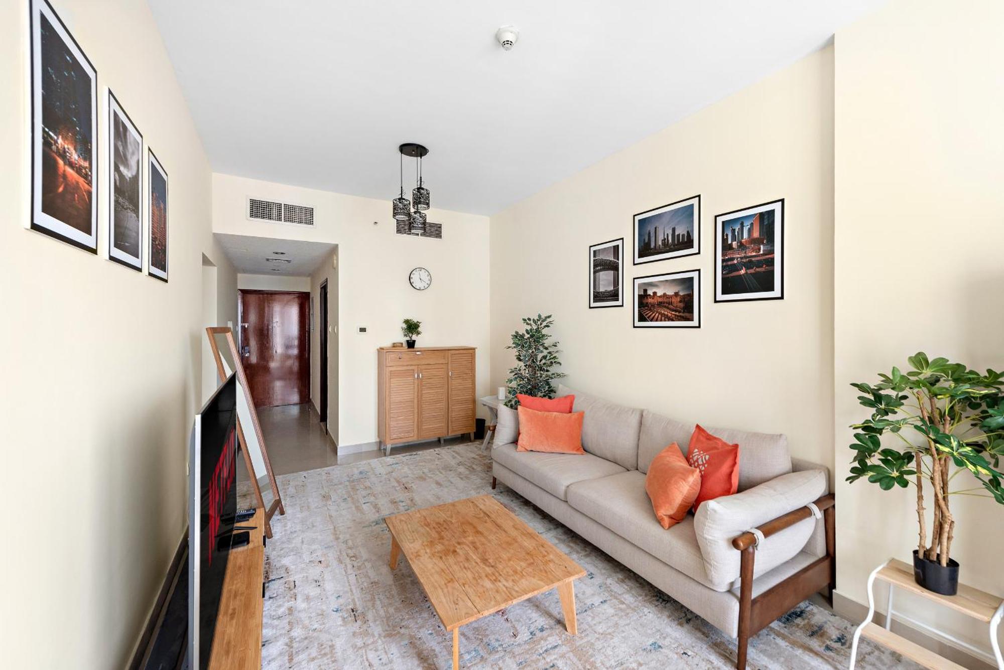 Vayk - Warm And Welcoming 2 Bd In Jlt Apartment *