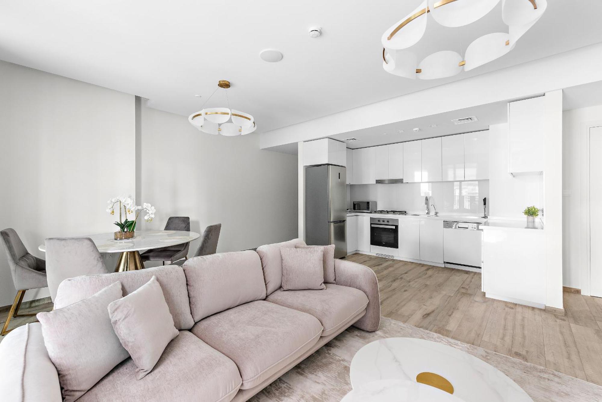 Vayk - Stylish Brand New 1 Bd With Terrace In Business Bay * Dubai