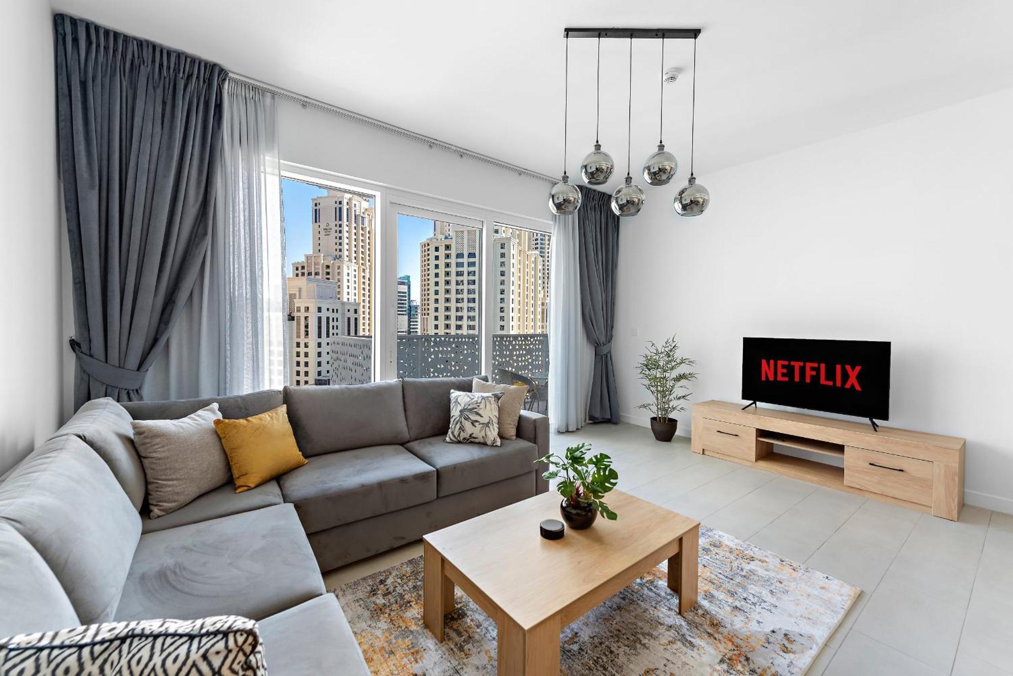 Vayk - New 1 Bd With Access In Jbr Apartment Dubai