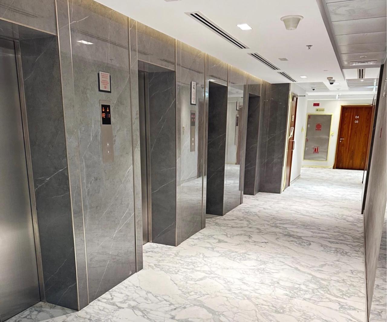 Dunya Tower Royal Dubai