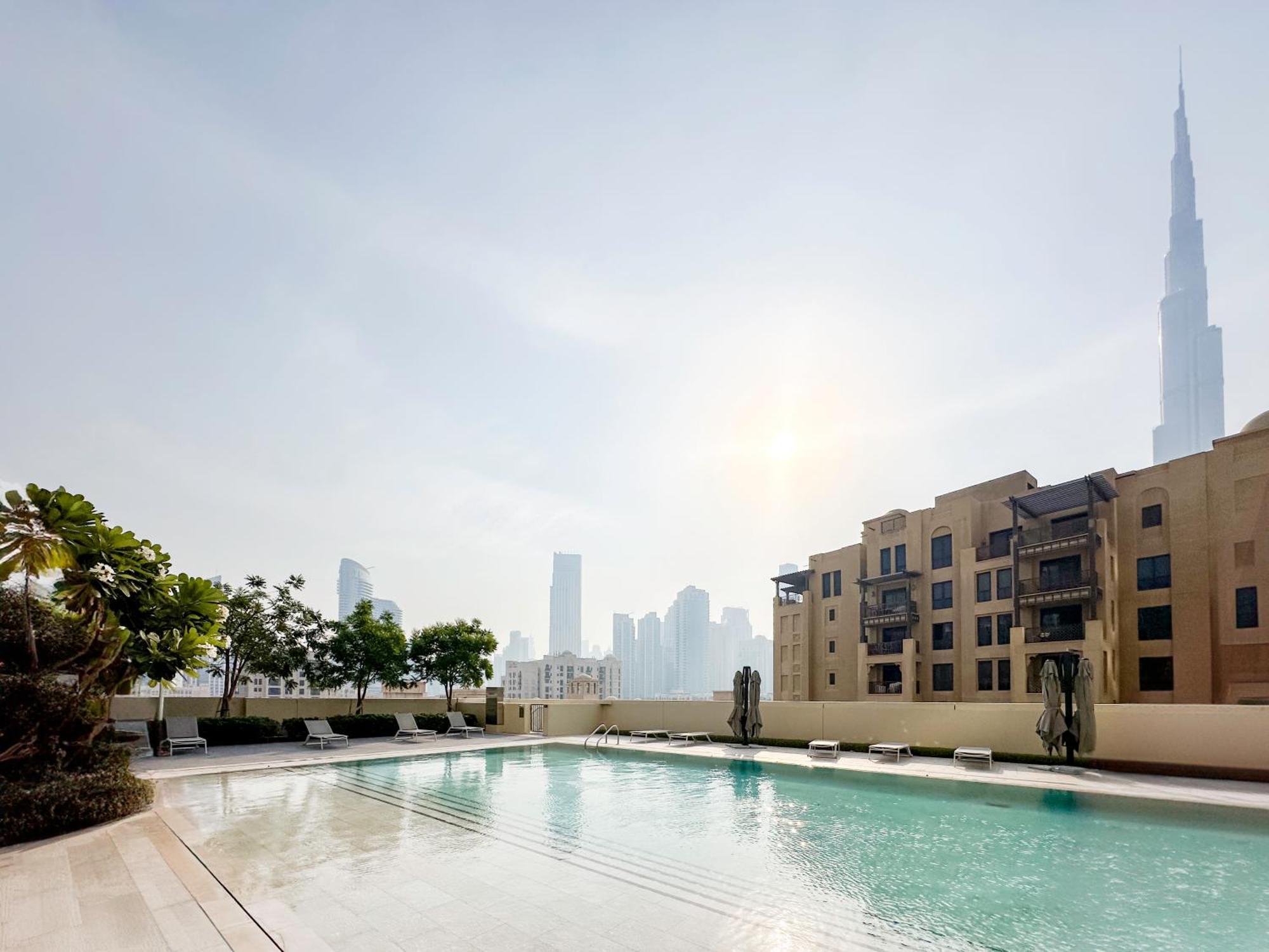 Majestic Burj Khalifa View 2br Premium By Sbh Apartment