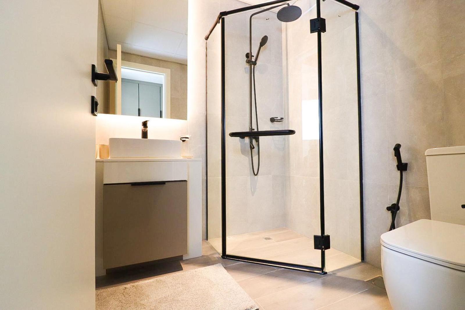 Golden Aura 1 Bedroom *
