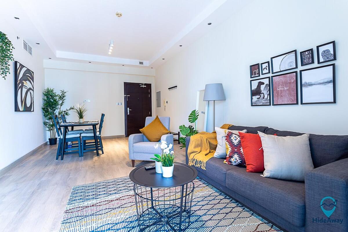 Apartment 2br Breathtaking Waterfront Heart Of Marina Dubai