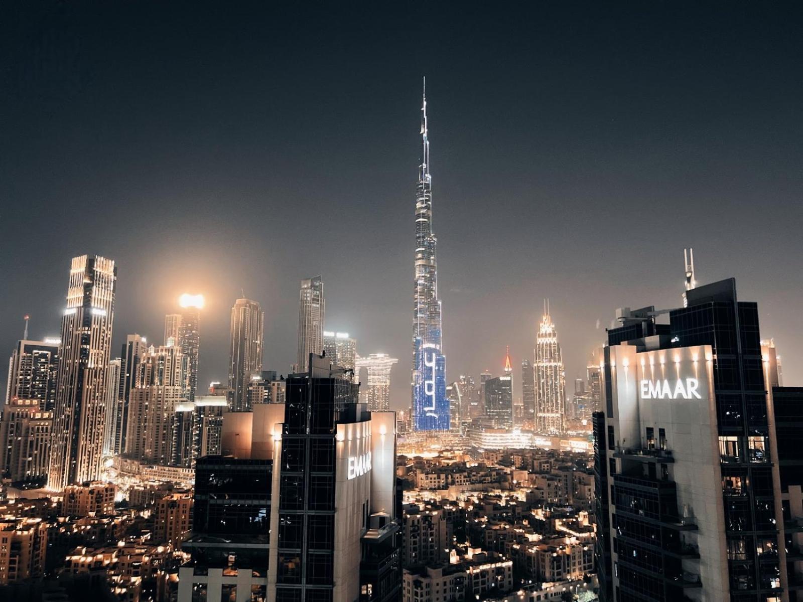 1bdr With Burj Khalifa Views In Elite Downtown * Dubai