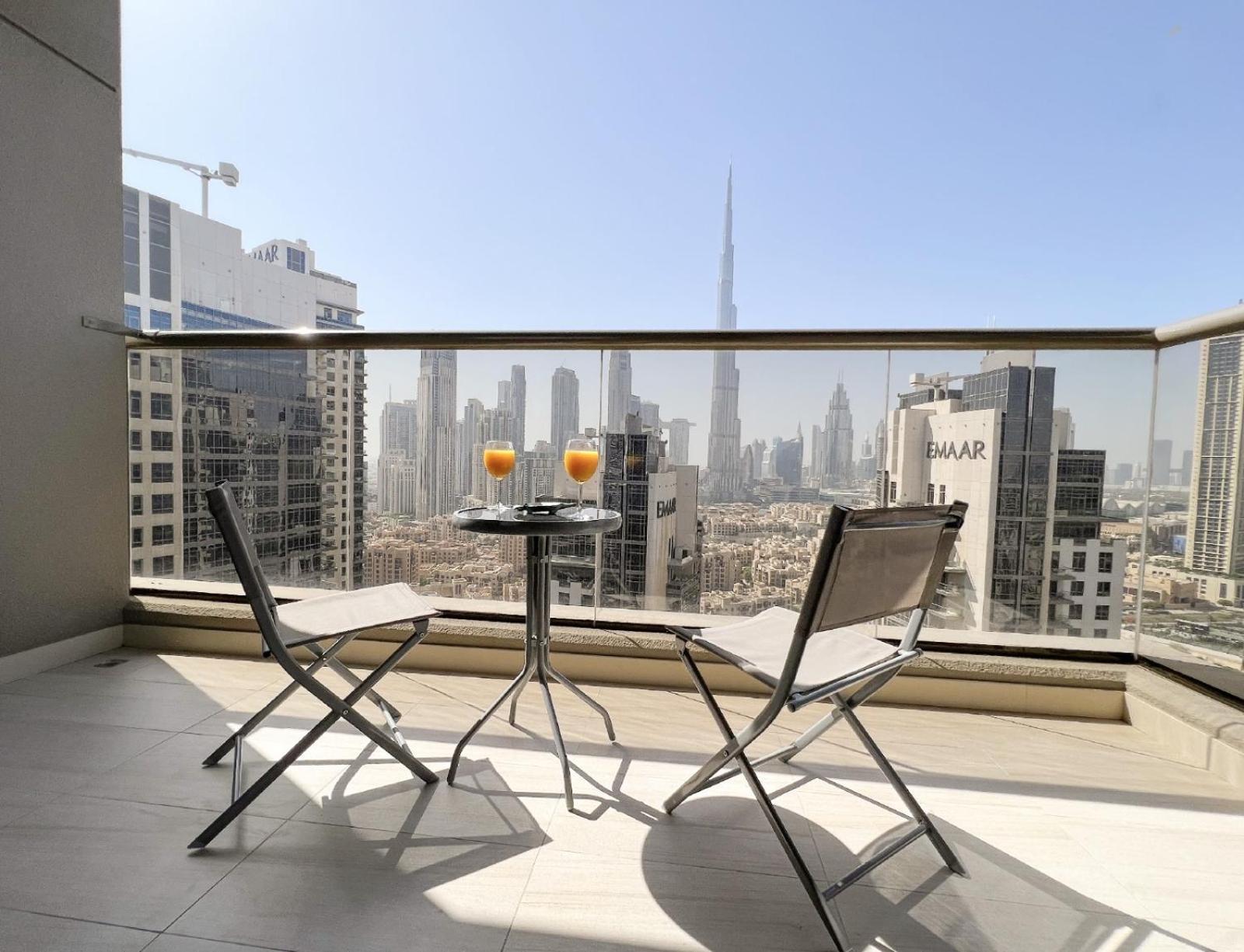 1bdr With Burj Khalifa Views In Elite Downtown Apartment *