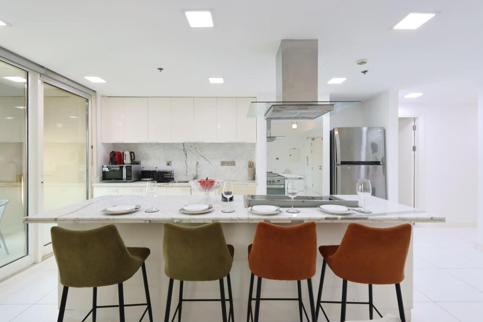 Livbnb- 3br With Marina Views In Manchester Tower