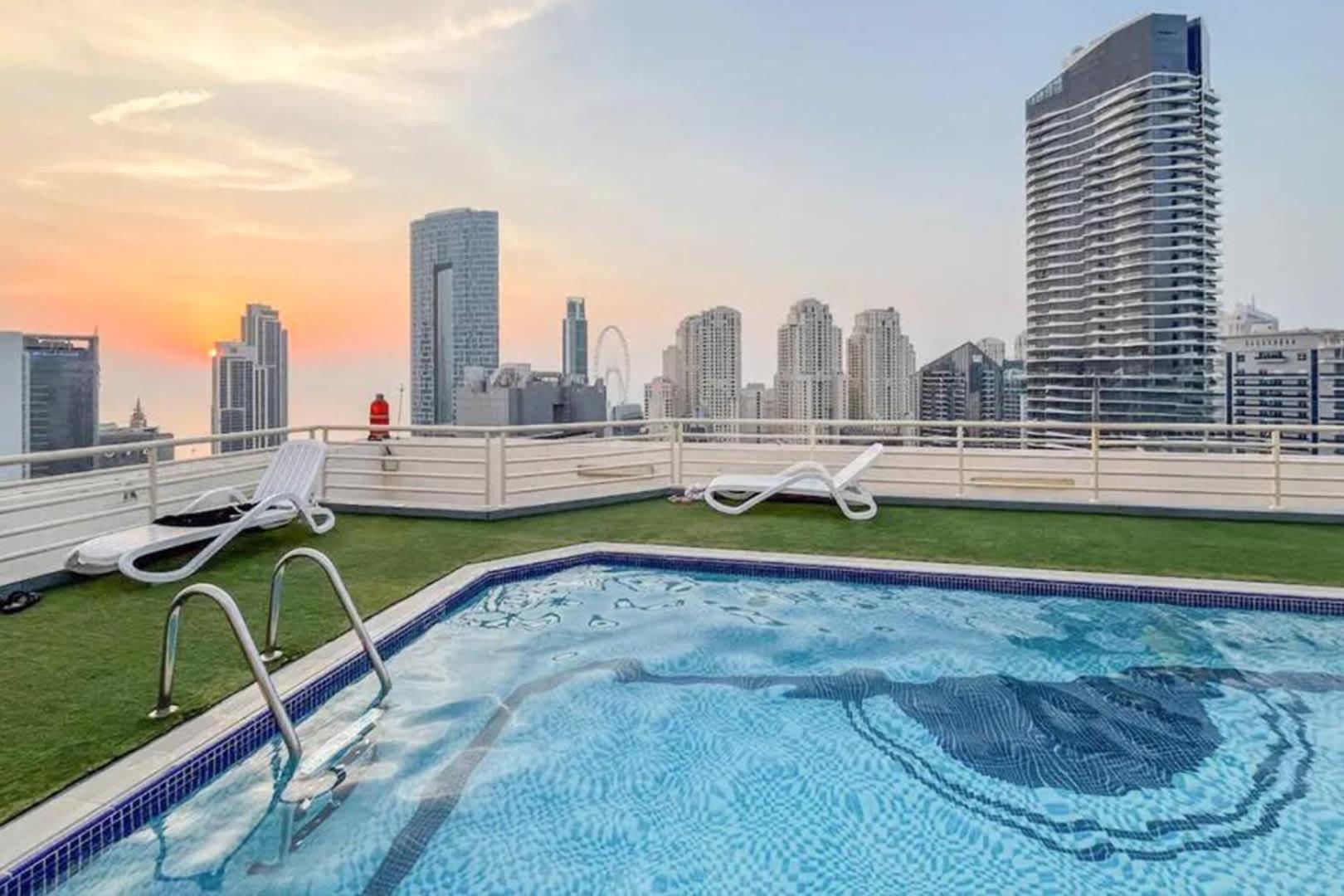 Livbnb- 3br With Marina Views In Manchester Tower Apartment