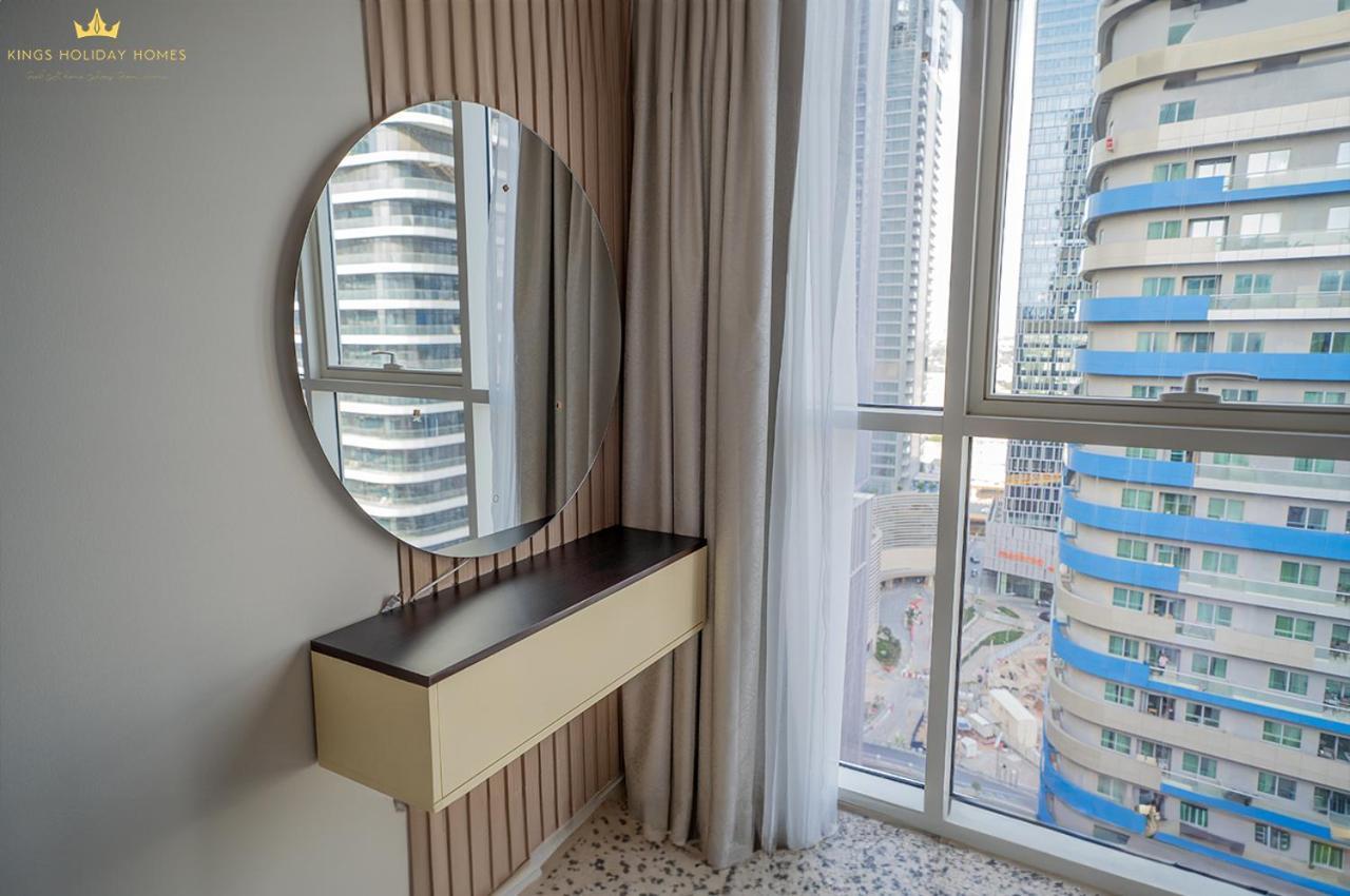 Dunya Tower Royal * Dubai