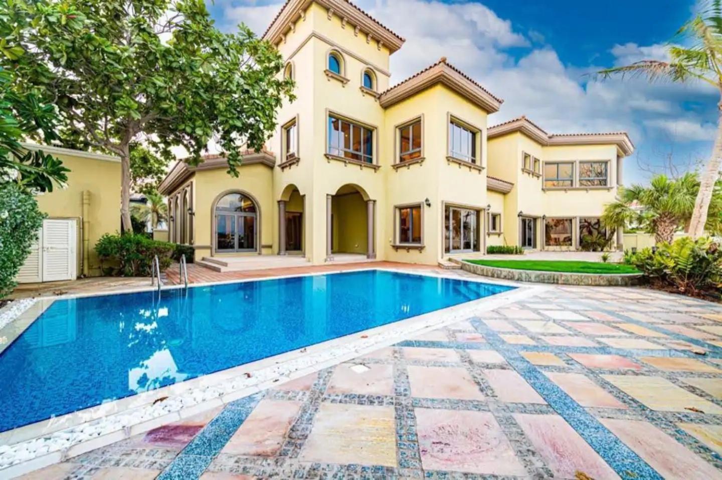 Villa Luxurious With Stunning Sea Views Of Palm Jumeirah