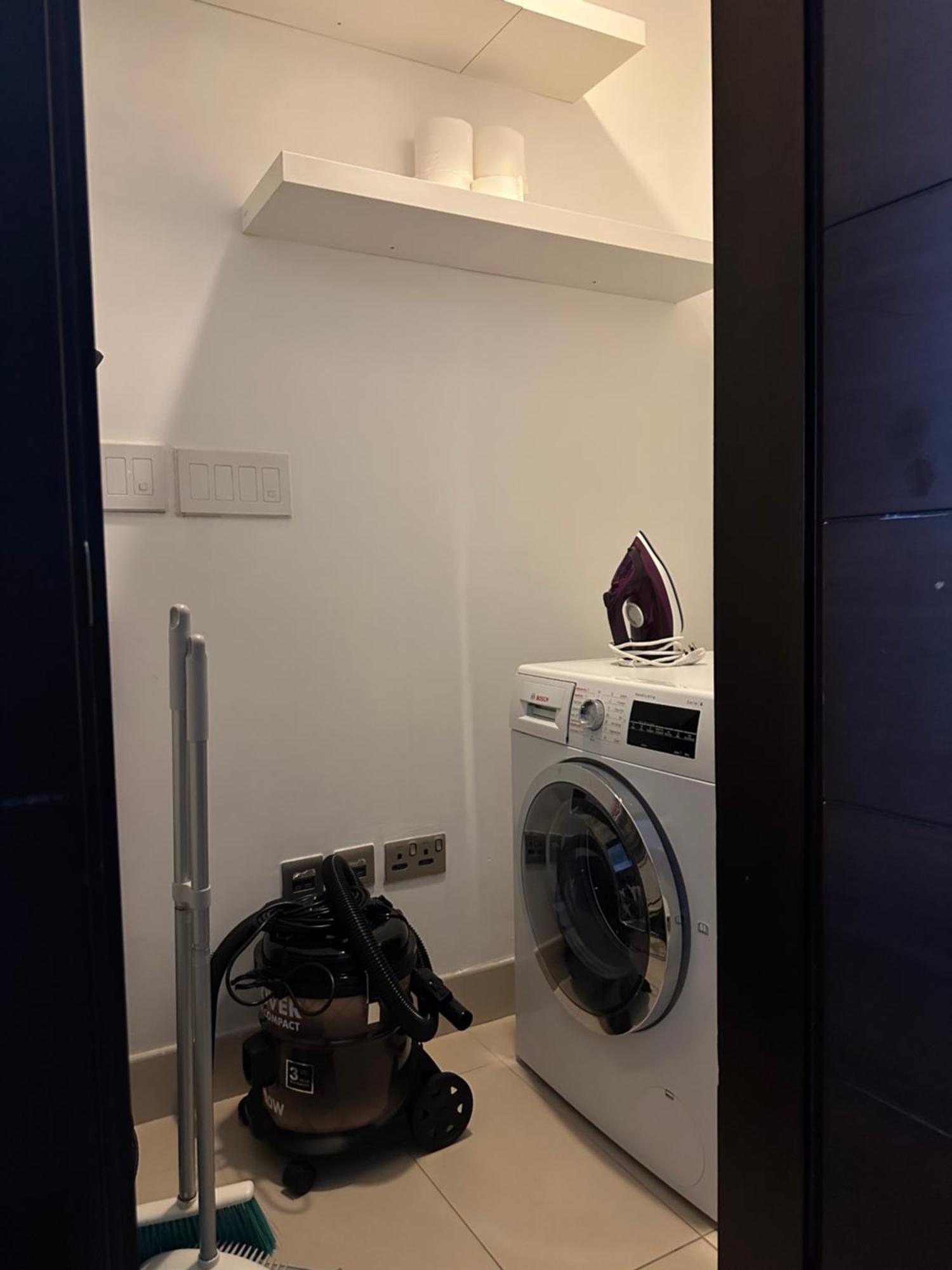 Palm Jumeirah Tiara Ruby 1king And 2 Sofa Beds Apartment Dubai
