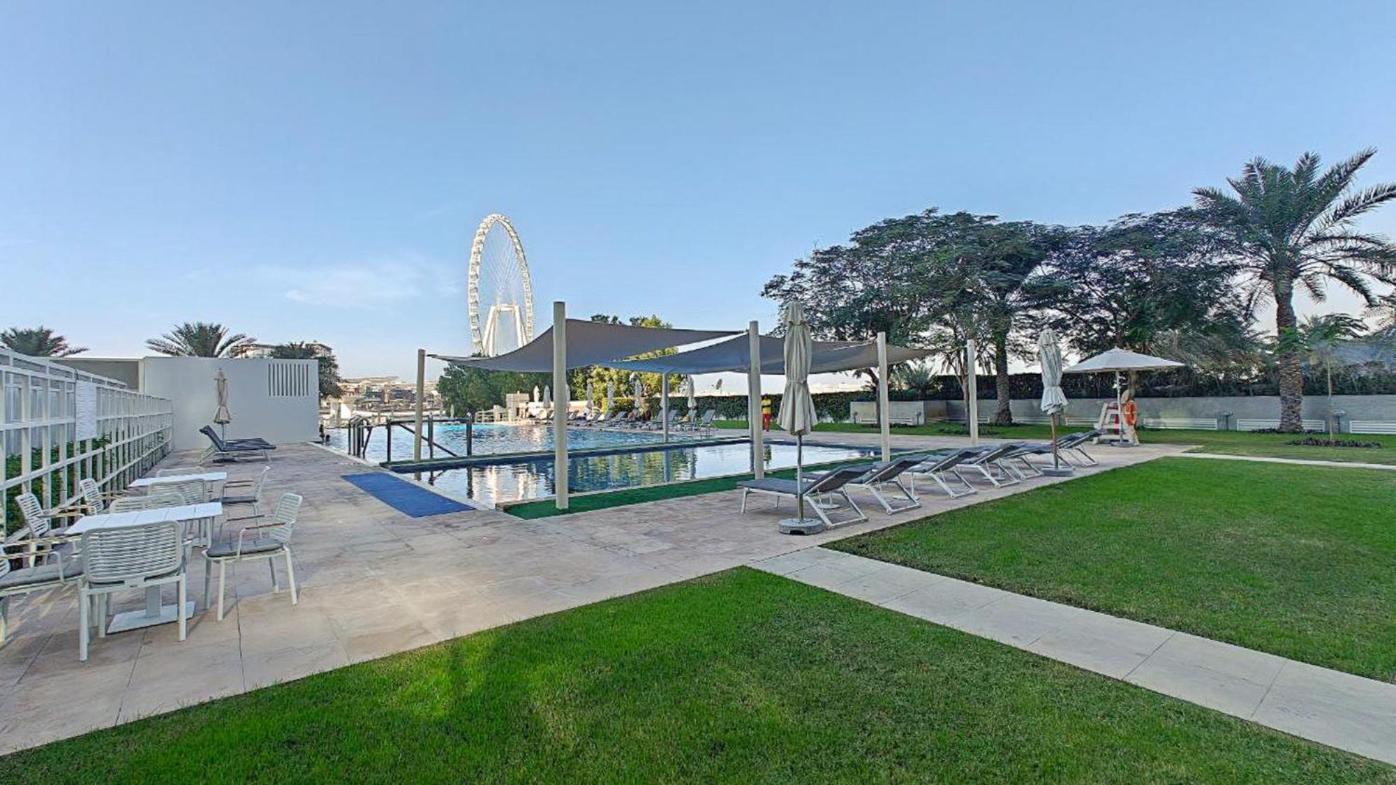 Serene 2-bedroom Escape With Sea Steps Away In Jbr Dubai