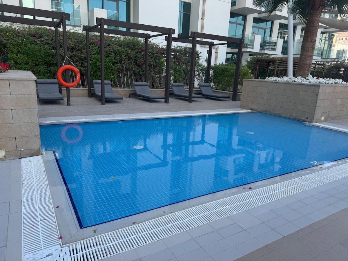 Free Parking Pet Friendly Near Downtown Dubai