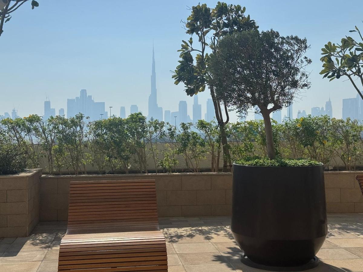 Free Parking Pet Friendly Near Downtown Apartment