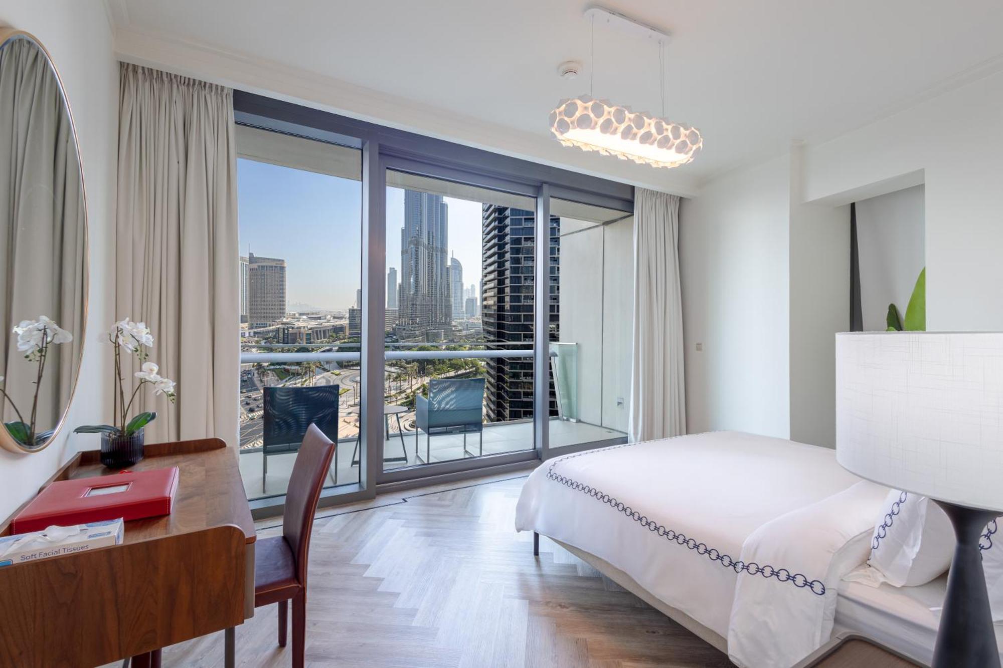 Burj Vista Luxury 2br ,full Burj Khalifa View ,direct Mall & Metro Access Apartment Dubai