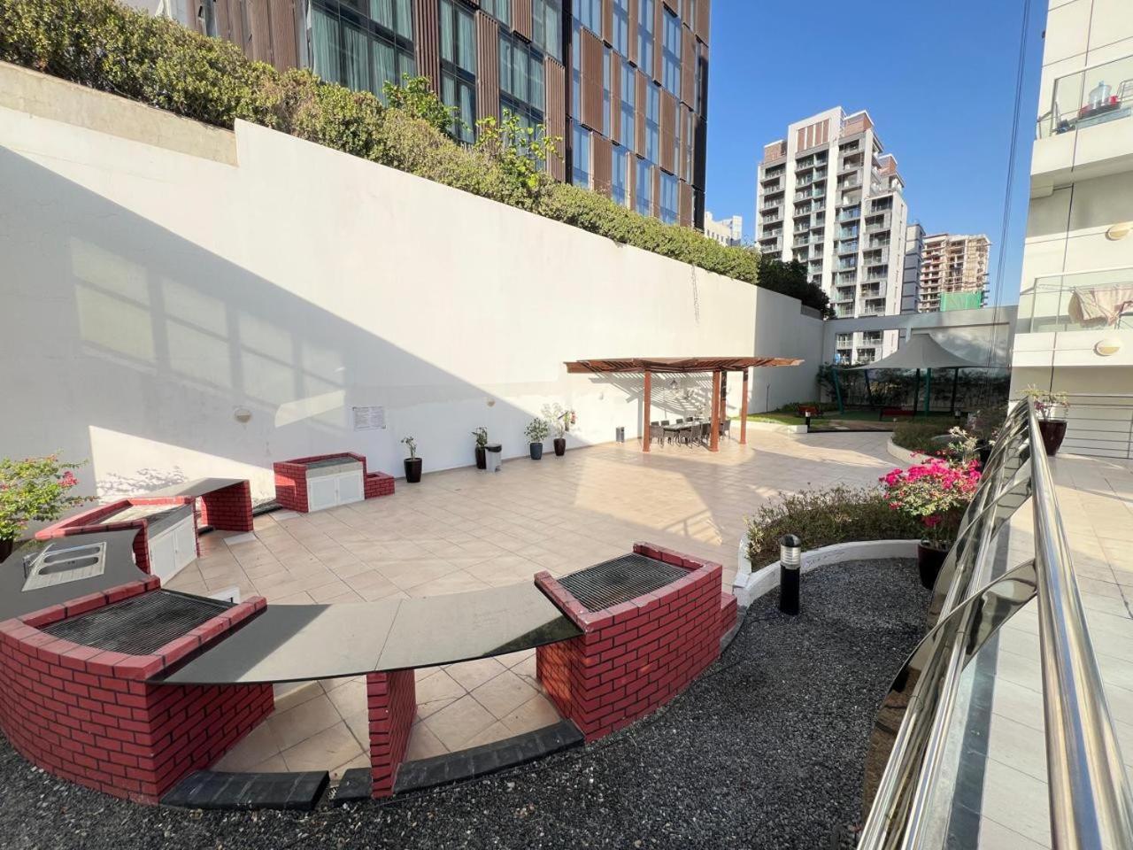 Apartment Luxury Prestige 1br In Damac Central-02