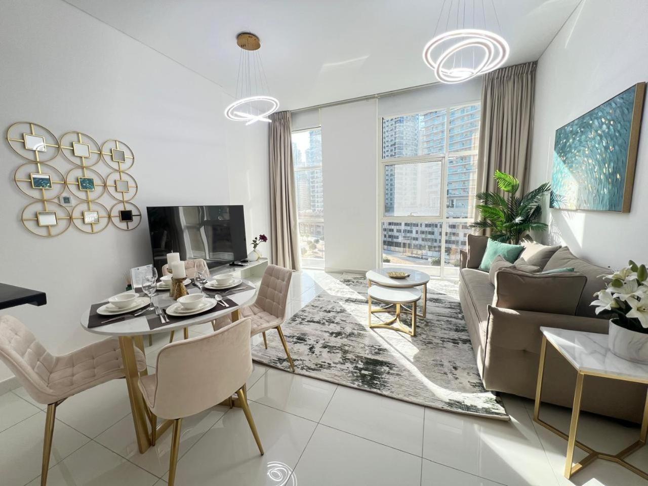 Luxury Prestige 1br In Damac Central-02 * Dubai