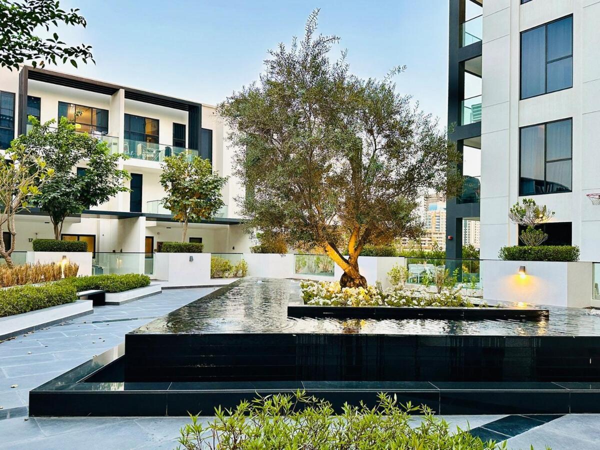 Peaceful 2 Bed Oasis In Jvc * Dubai