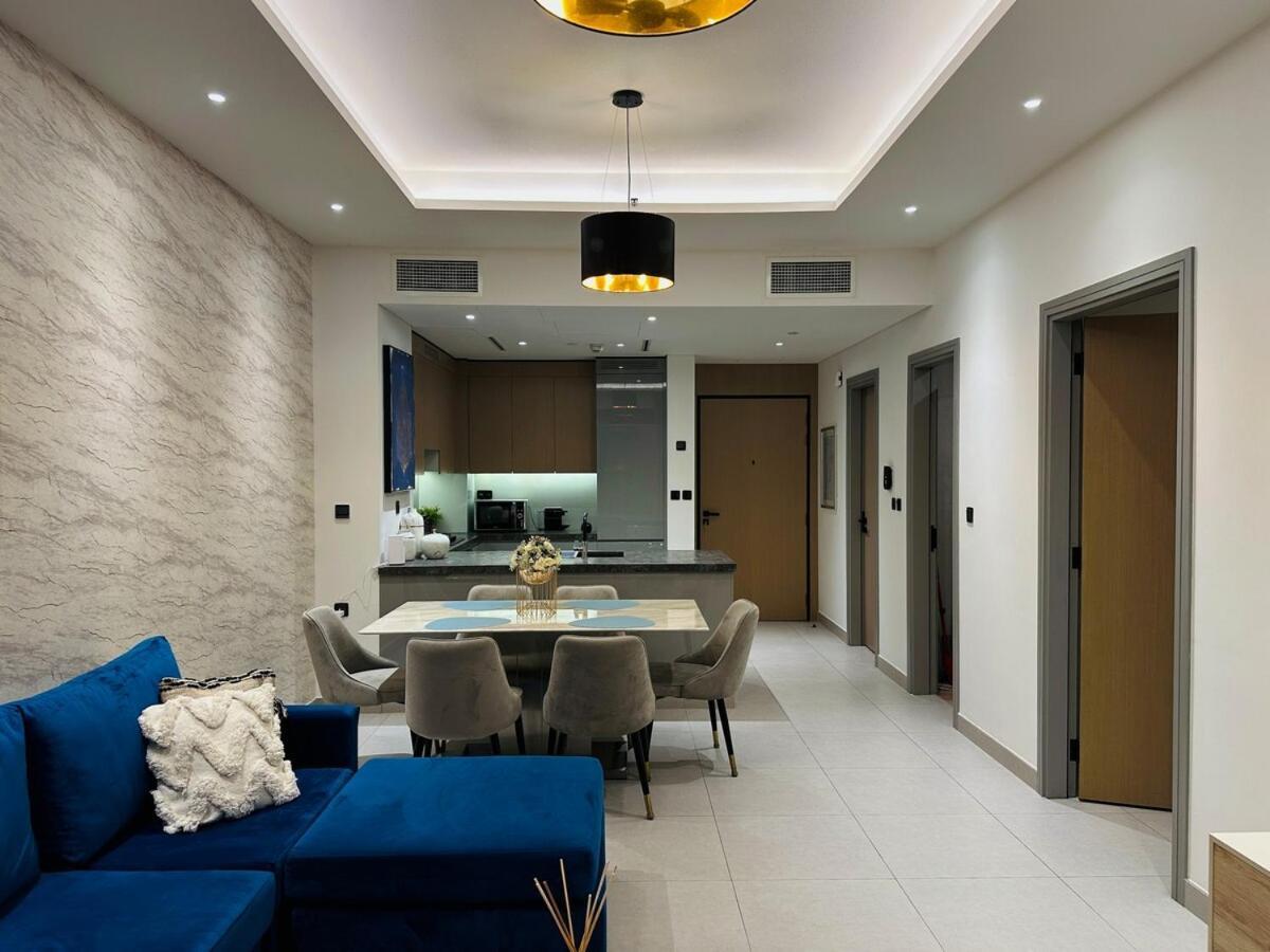 Apartment Peaceful 2 Bed Oasis In Jvc *