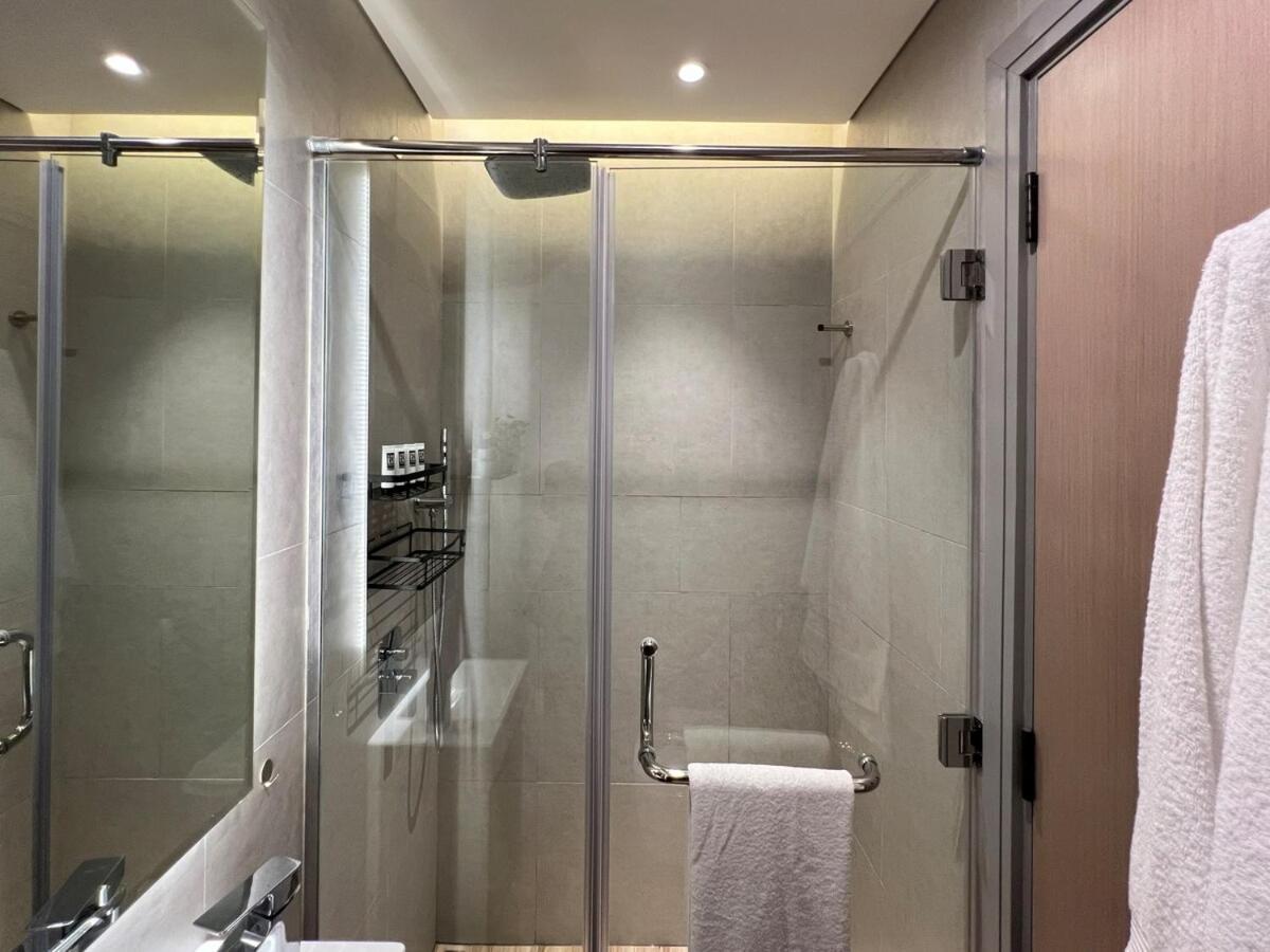 Peaceful 2 Bed Oasis In Jvc Apartment Dubai