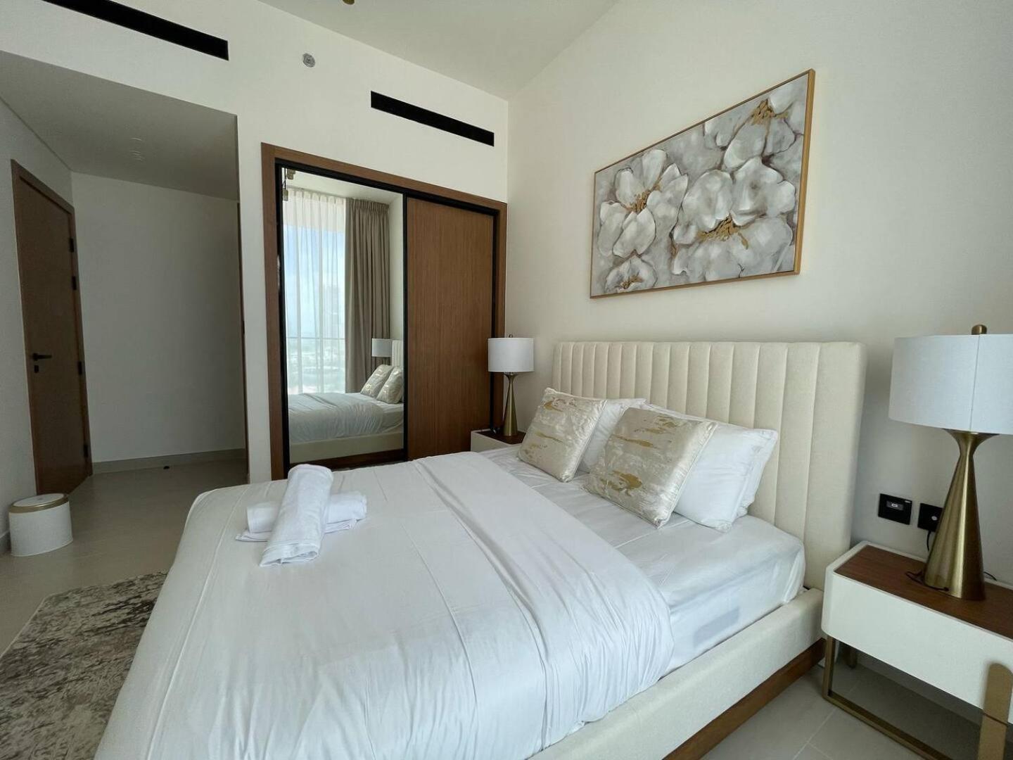 Elegant 1br Escape In Jvc! Dubai