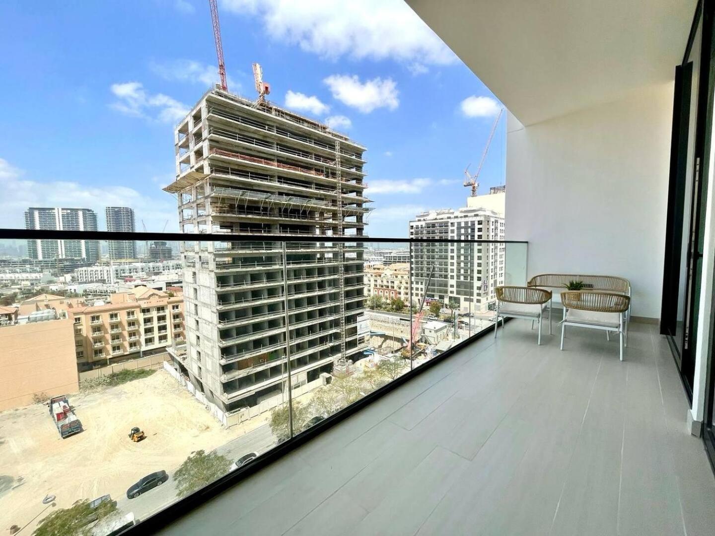 Elegant 1br Escape In Jvc! Dubai