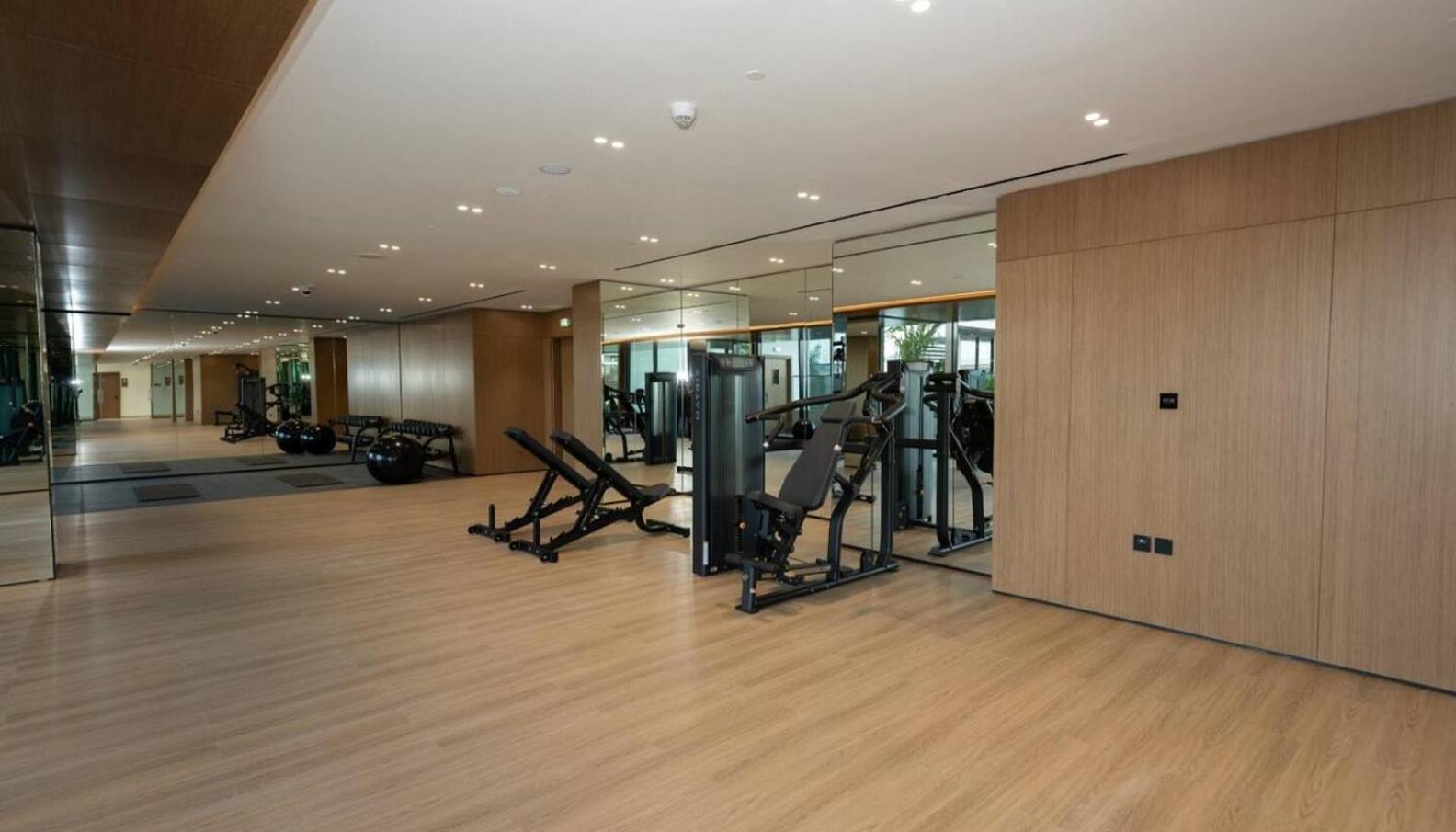 Elegant 1br Escape In Jvc! Apartment Dubai