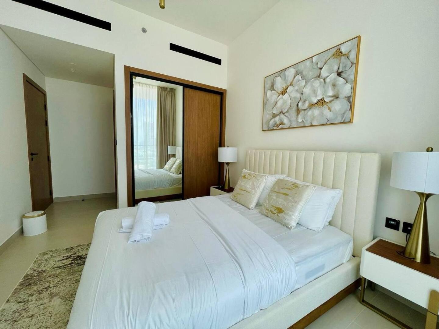Elegant 1br Escape In Jvc! * Dubai