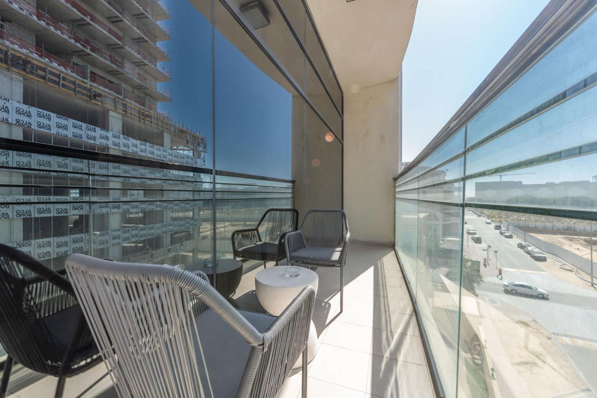 Elegant Living In A Prime Location Shamal Apartment Dubai