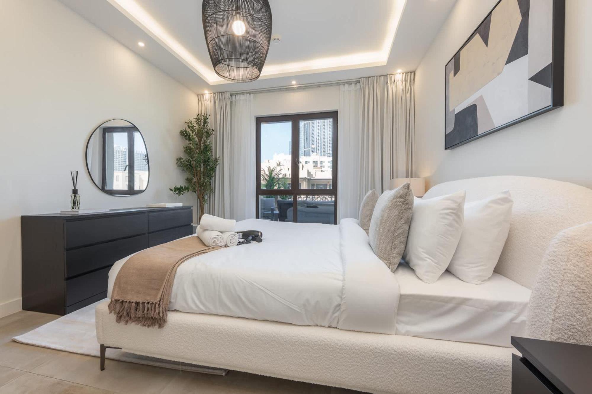 Luxury 2br With Full Burj Khalifa View 2-min Walk To Mall Apartment *
