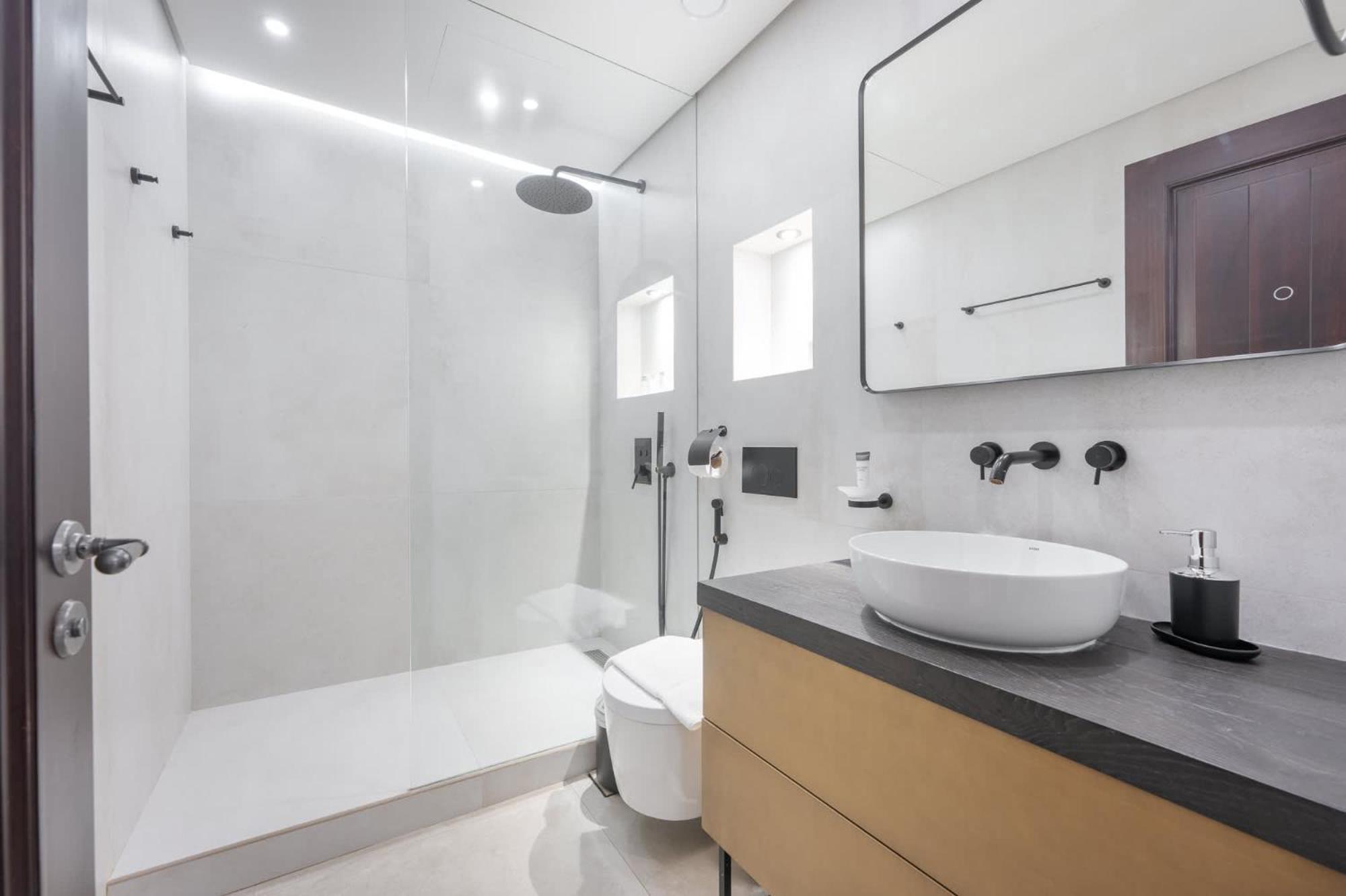Apartment Luxury 2br With Full Burj Khalifa View 2-min Walk To Mall Dubai
