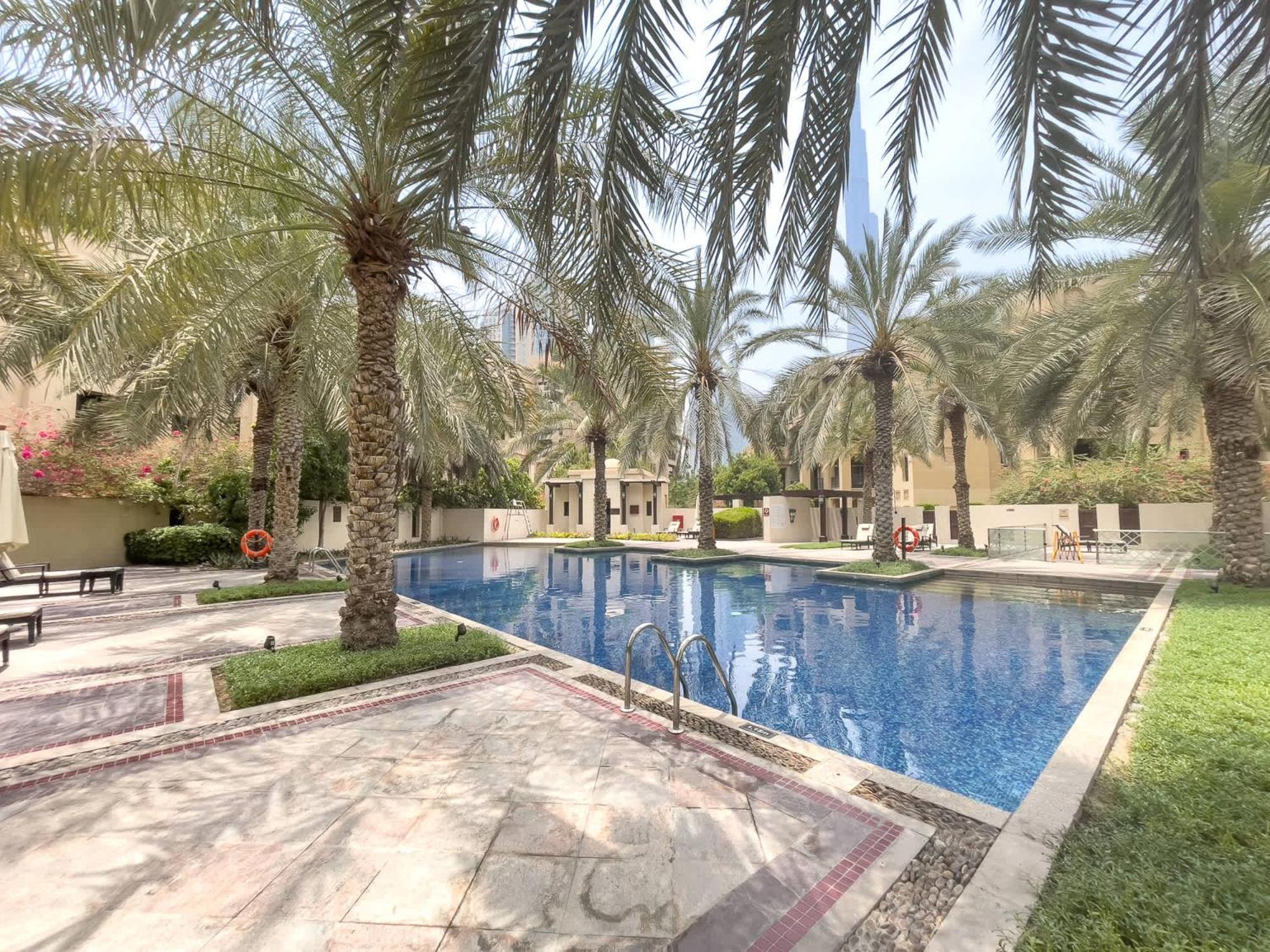 Luxury 2br With Full Burj Khalifa View 2-min Walk To Mall Apartment *