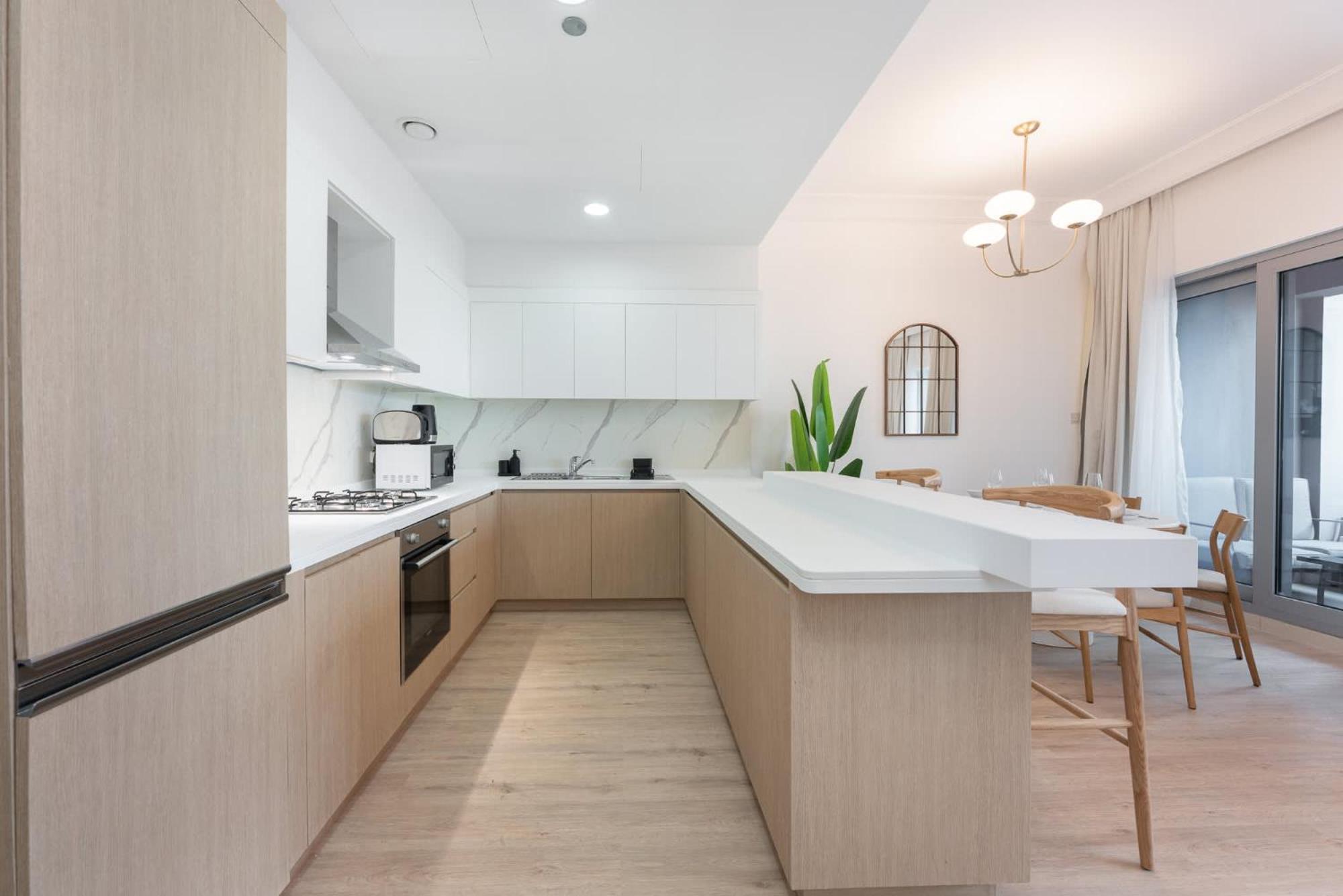 2br Bliss In Vibrant Business Bay Apartment