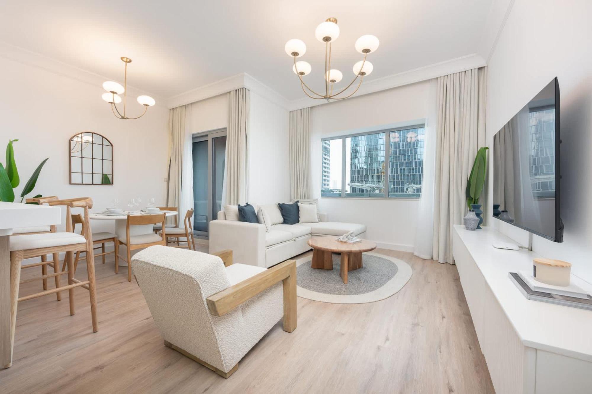 2br Bliss In Vibrant Business Bay *