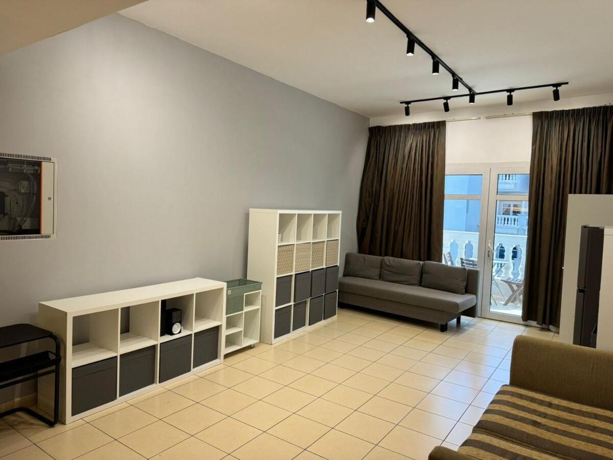 Modern 1 Bedroom In Jvc Apartment *