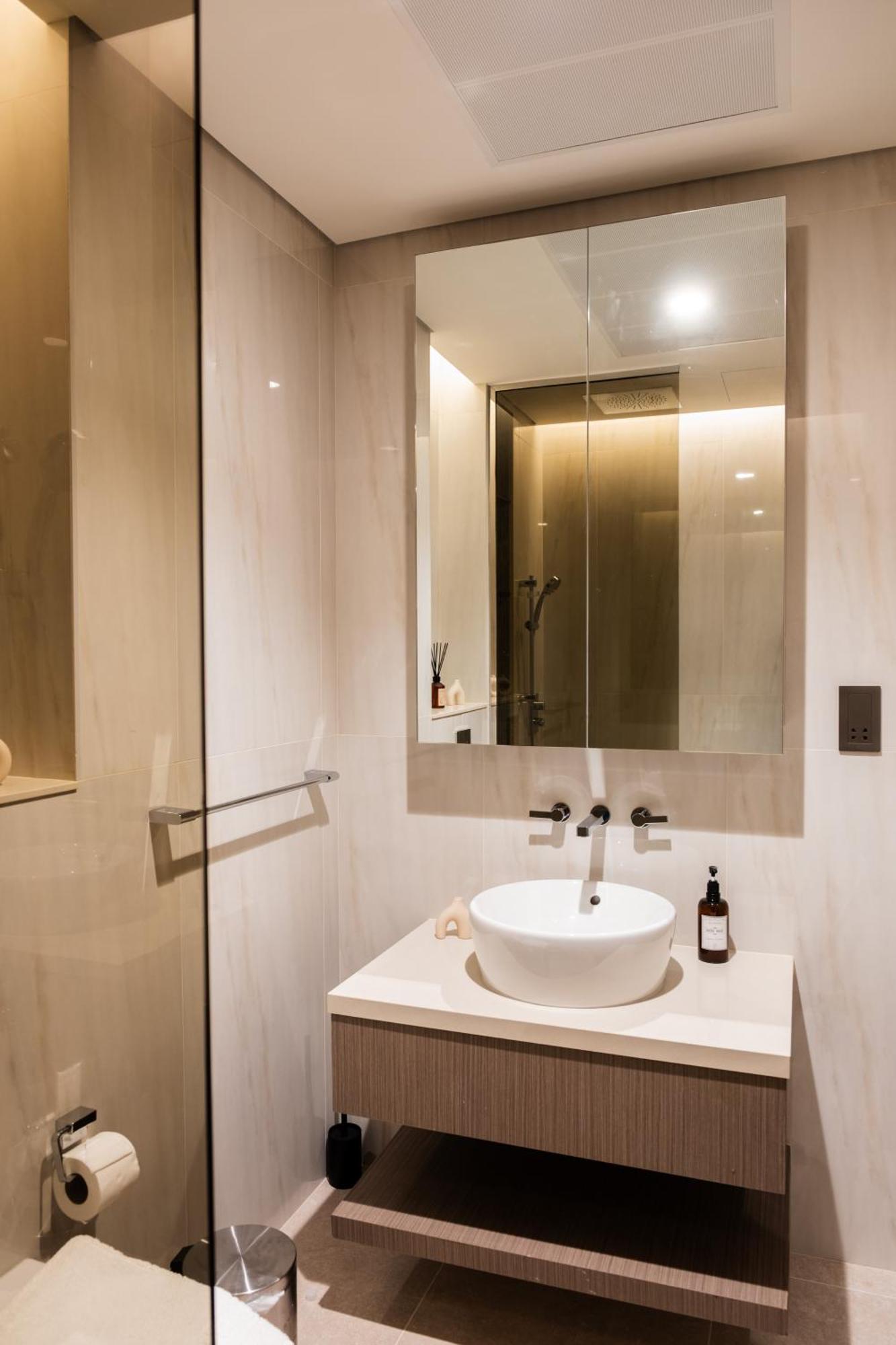 Brand New 1br I In Style I Canal & Burj Khalifa Views Apartment Dubai