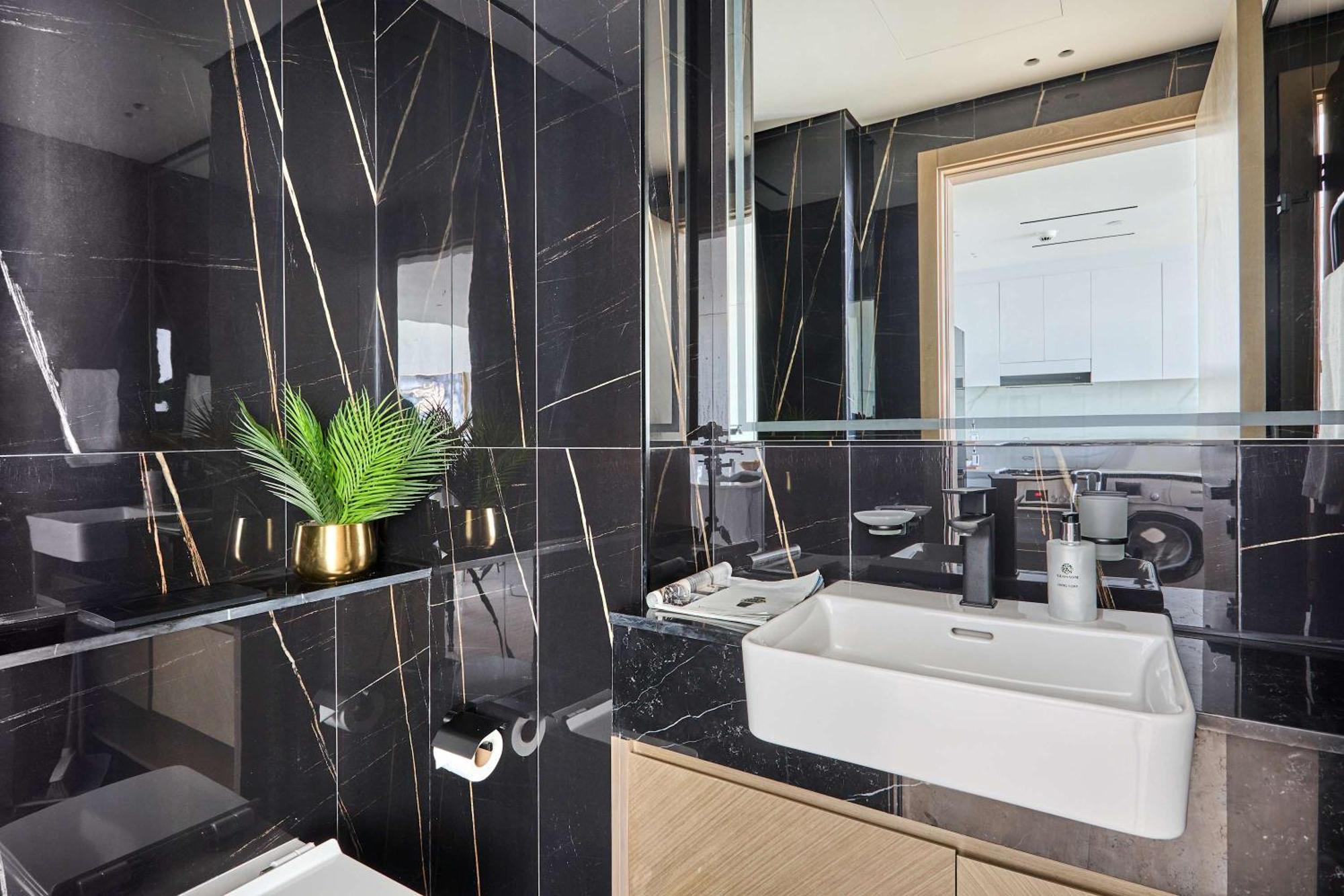 Apartment Frank Porter - Binghatti Corner Dubai
