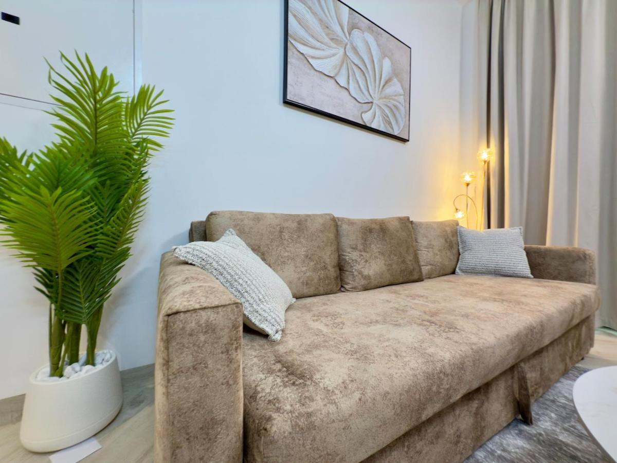 Brand New-fully Furnished Elegant 1br In Jvc * Dubai