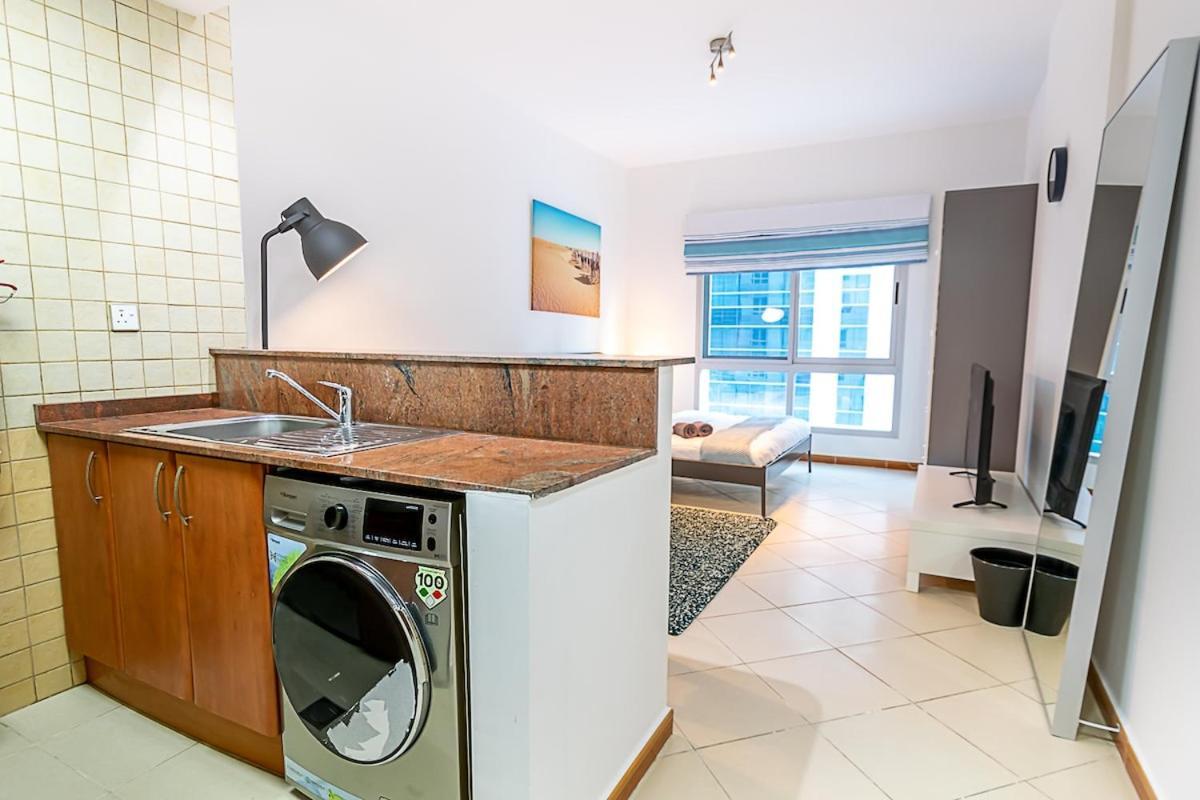 Cozy Chic L Next To Marina Mall Apartment *
