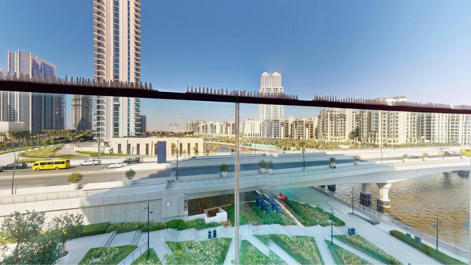 Waterfront - Luxury 1br In Creek Harbour Apartment Dubai