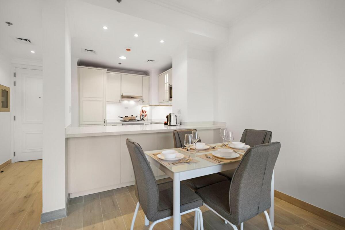 First Class 1br Spacious Comfort Awaits Apartment *