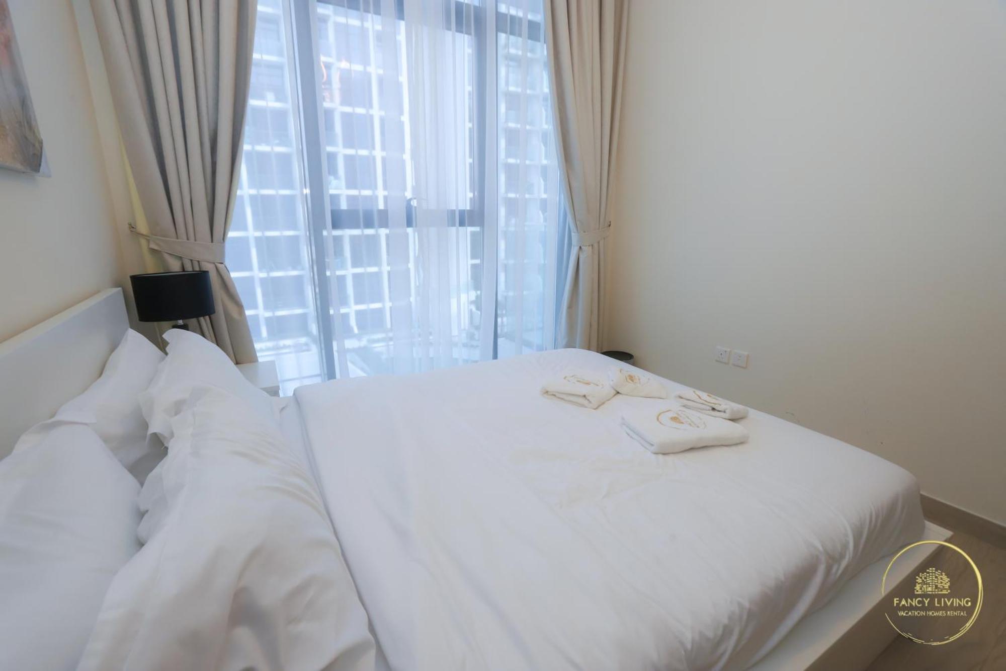 Apartment Luxury 2-bhk Located In Azizi Riviera 47 Riv 47-419