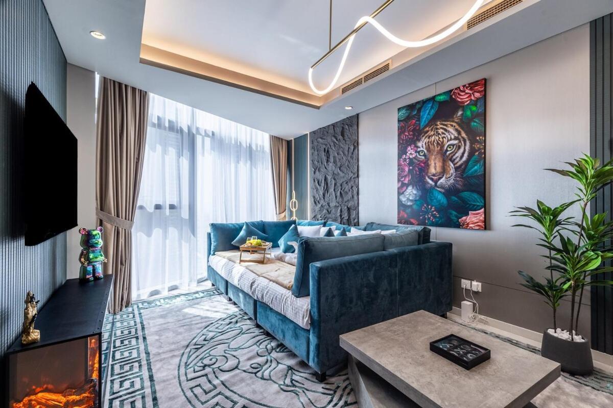Apartment 64th Floor Rooftop Dream, Burj Khalifa View Pool, 2br In Paramount Midtown *