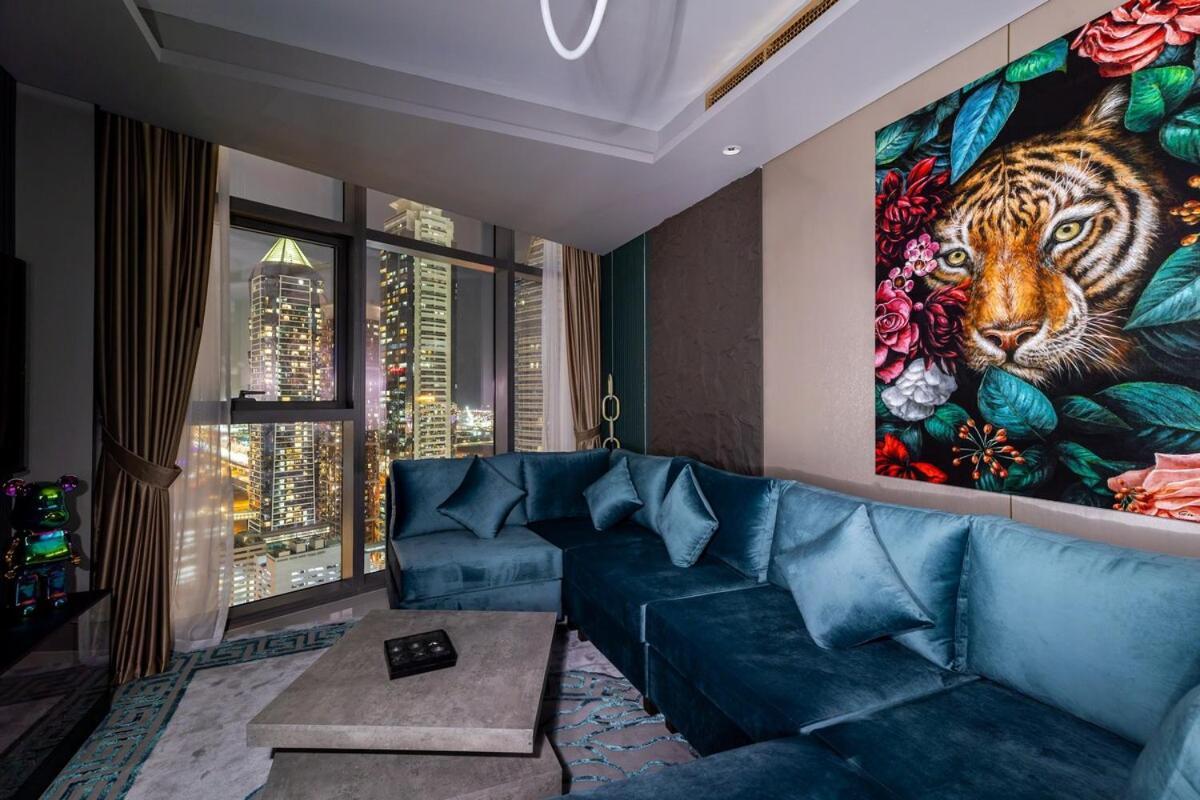 Apartment 64th Floor Rooftop Dream, Burj Khalifa View Pool, 2br In Paramount Midtown